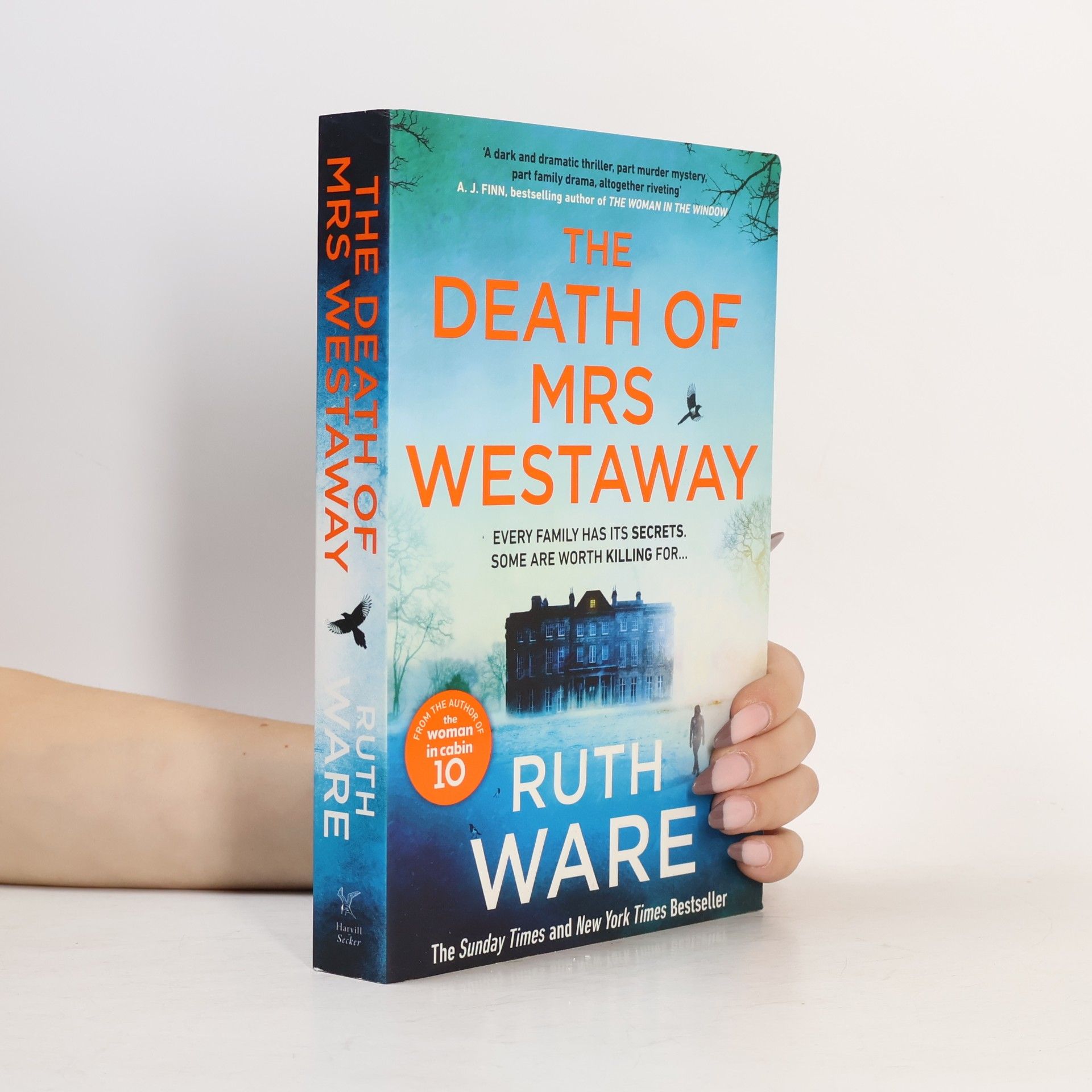Ruth Ware The death of Mrs Westaway