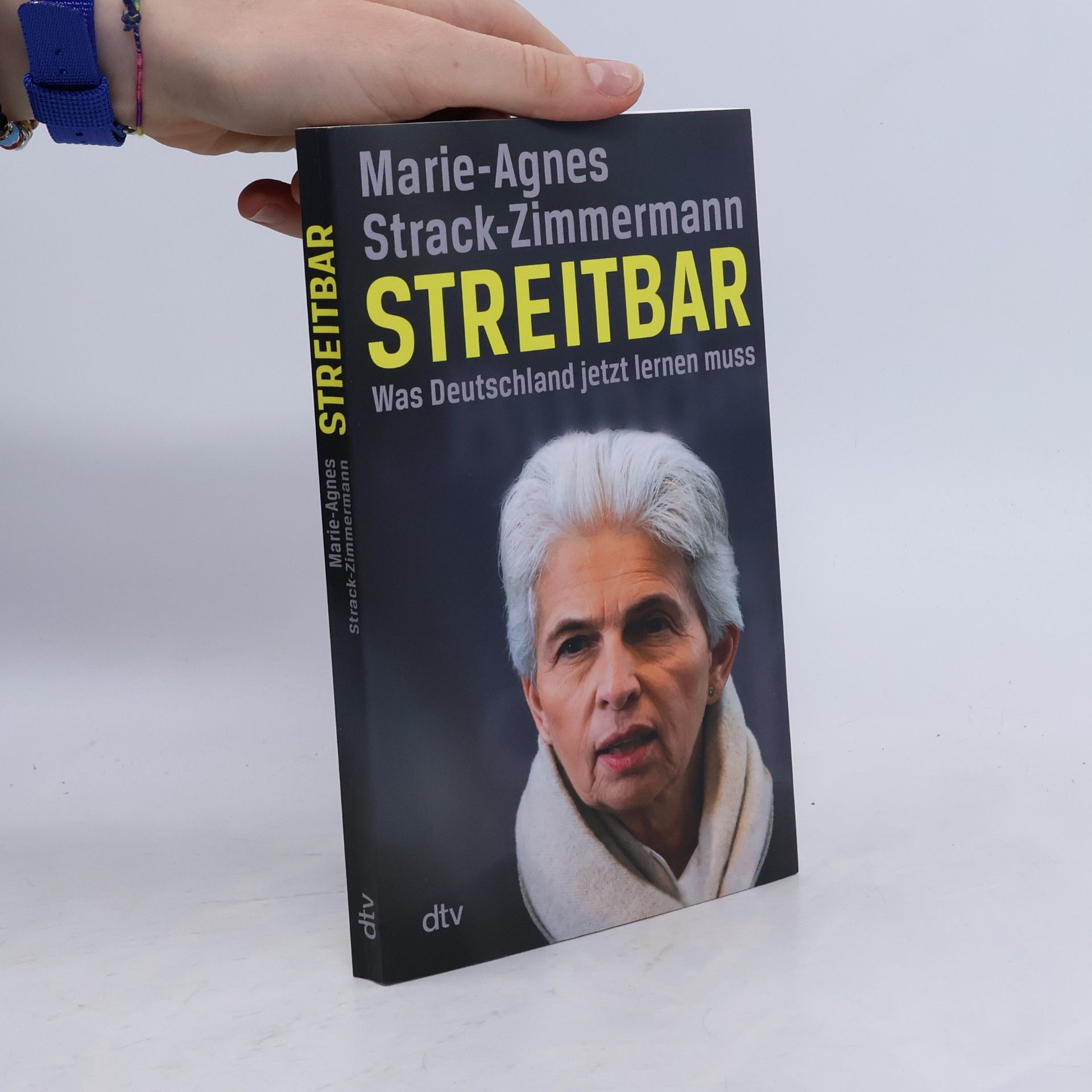 Marie-Agnes Strack-Zimmermann Streitbar