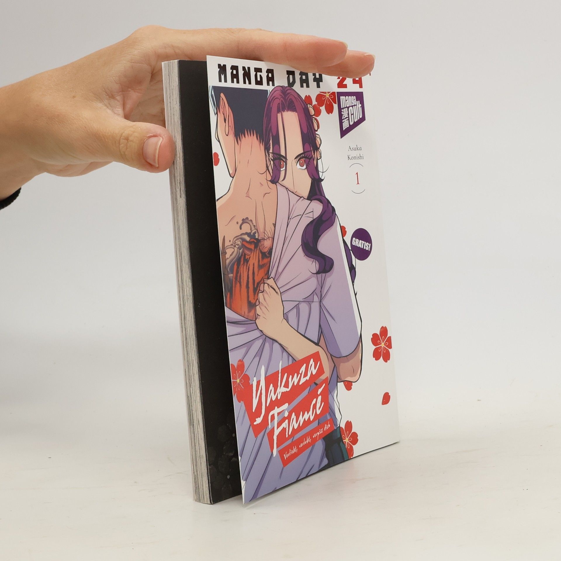 Asuka Konishi Manga Day 24. Yakuza Fiancé 01
