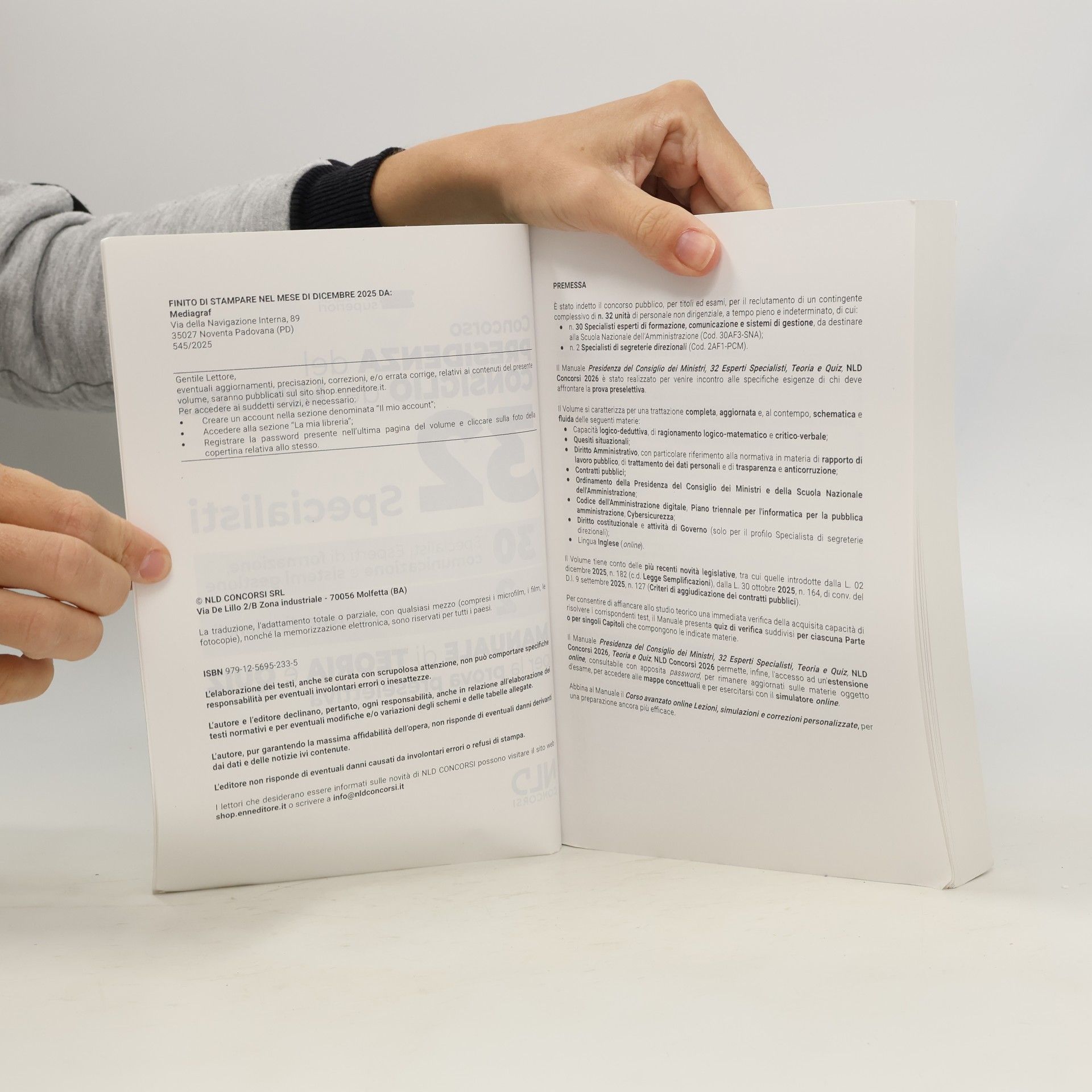 VV., AA. Concorso 32 specialisti Presidenza del Consiglio dei Ministri. 30 specialisti esperti di formazione comunicazione e sistemi di gestione manuale di teoria e quiz per la prova preselettiva