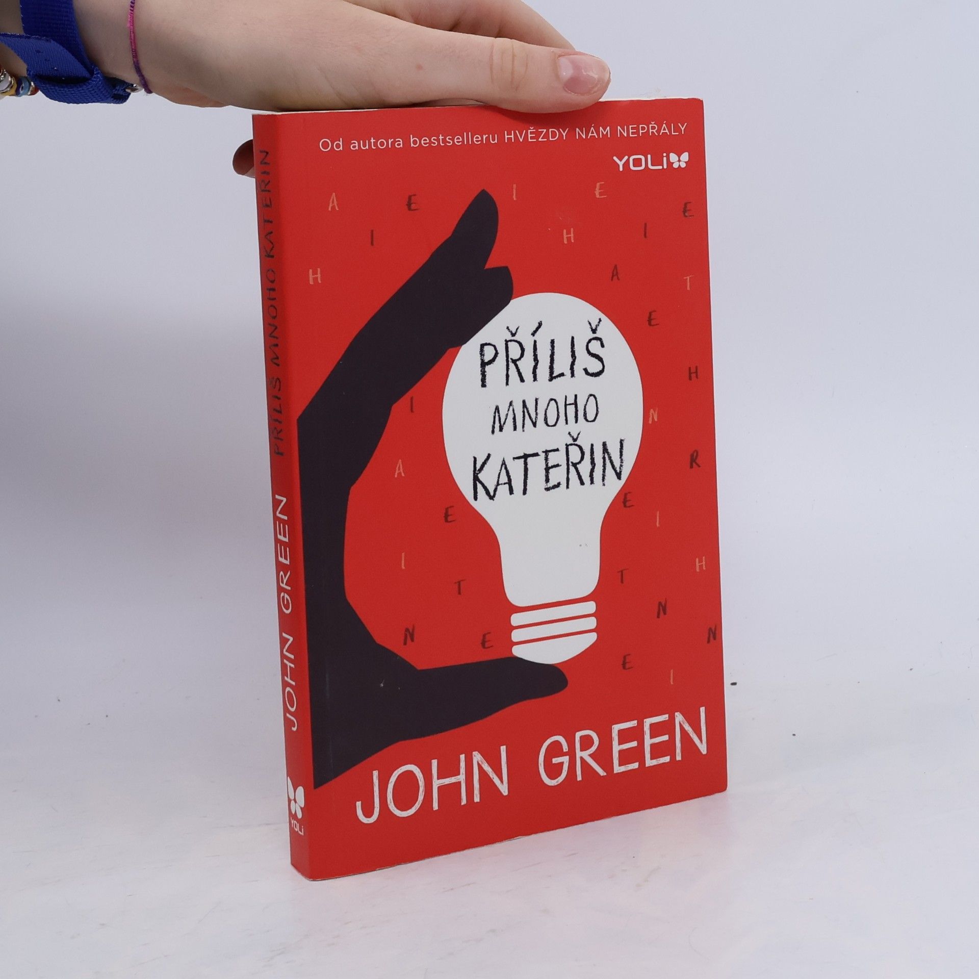John Green Příliš mnoho Kateřin