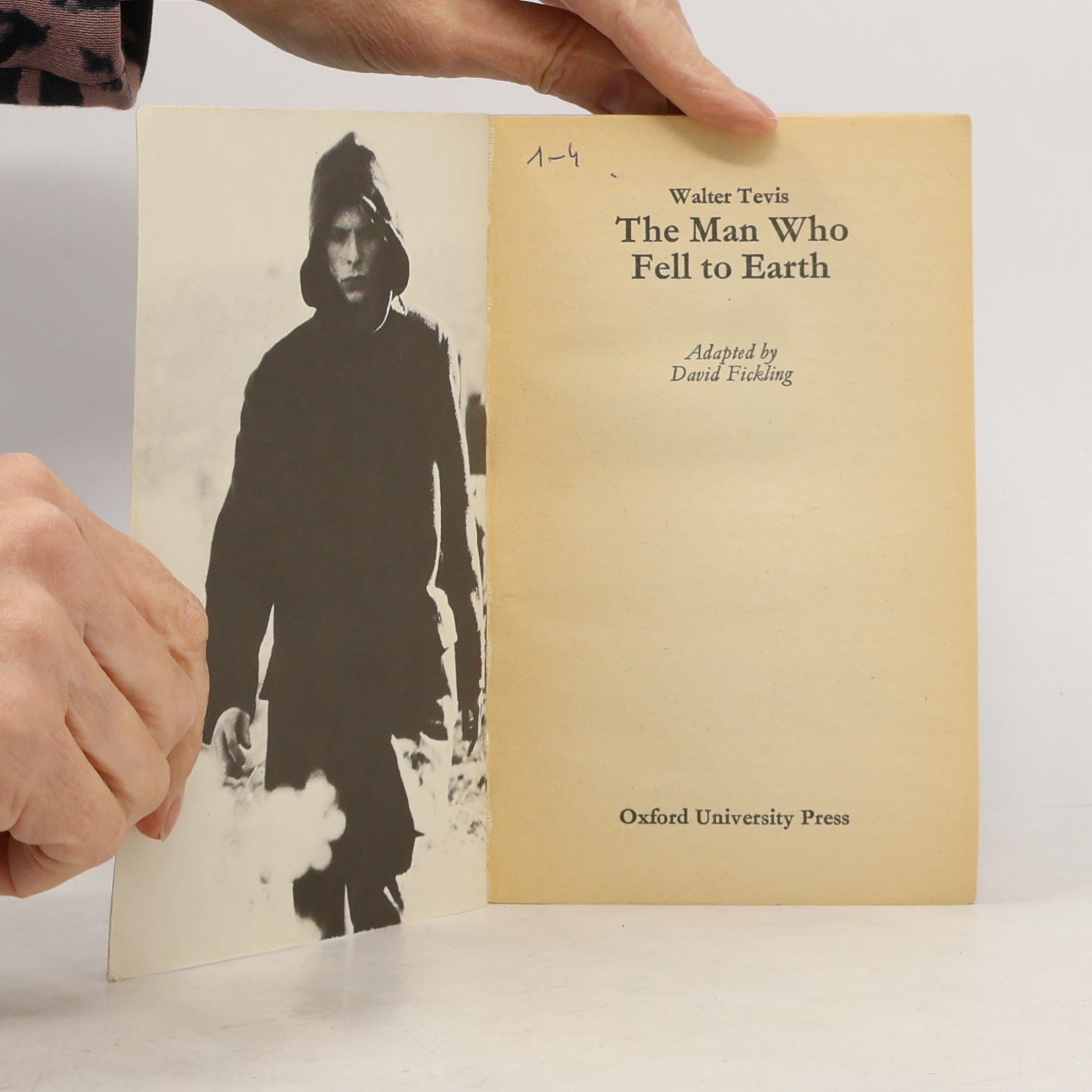 Tevis Walter Alpha Science Fiction: The Man Who Fell to Earth