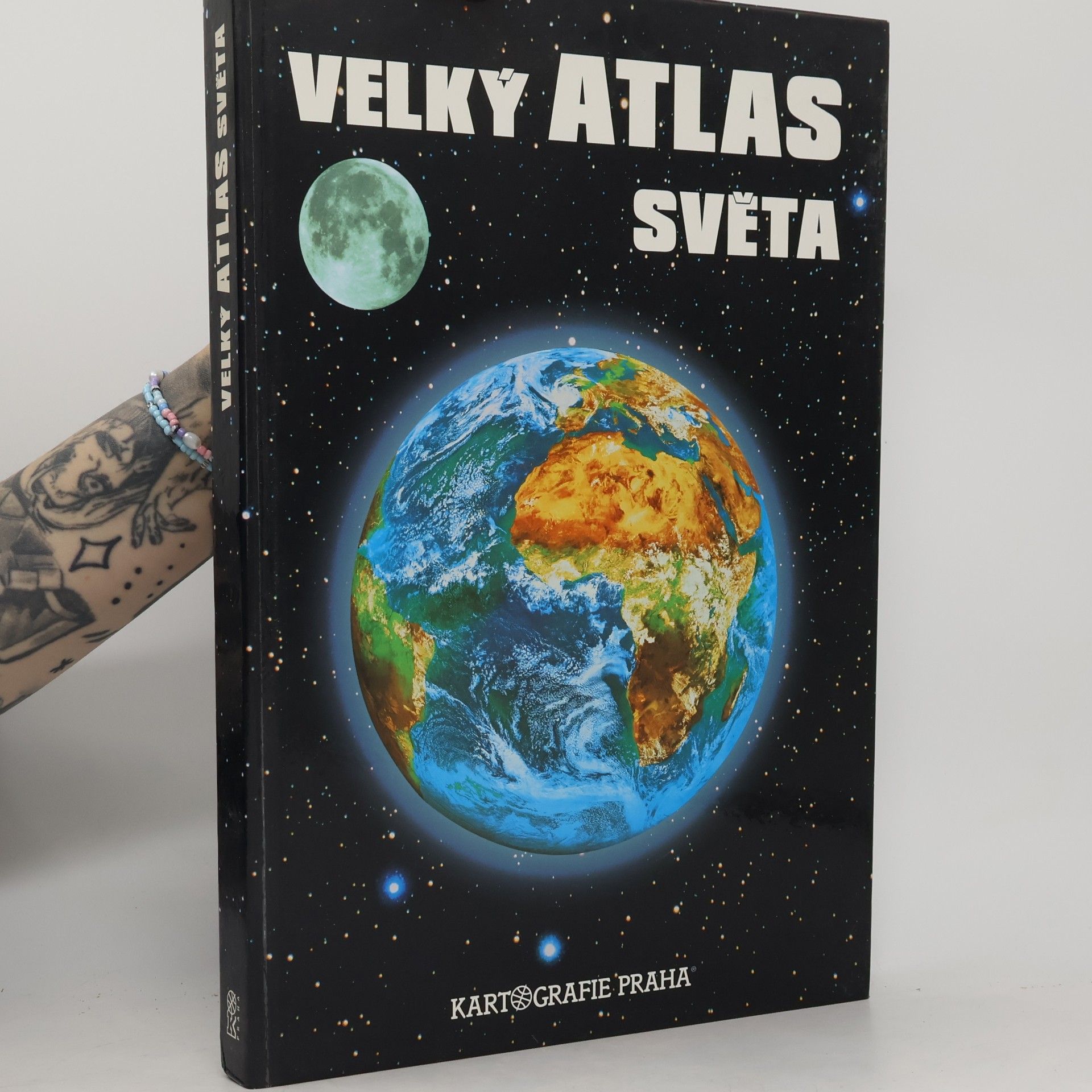 Petr Hloušek Velký atlas světa