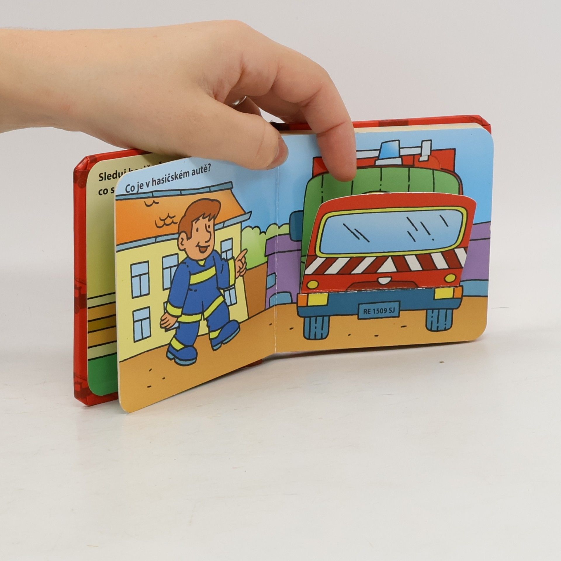 Autorenkollektiv Hasičské auto – Podívej se pod obrázek!