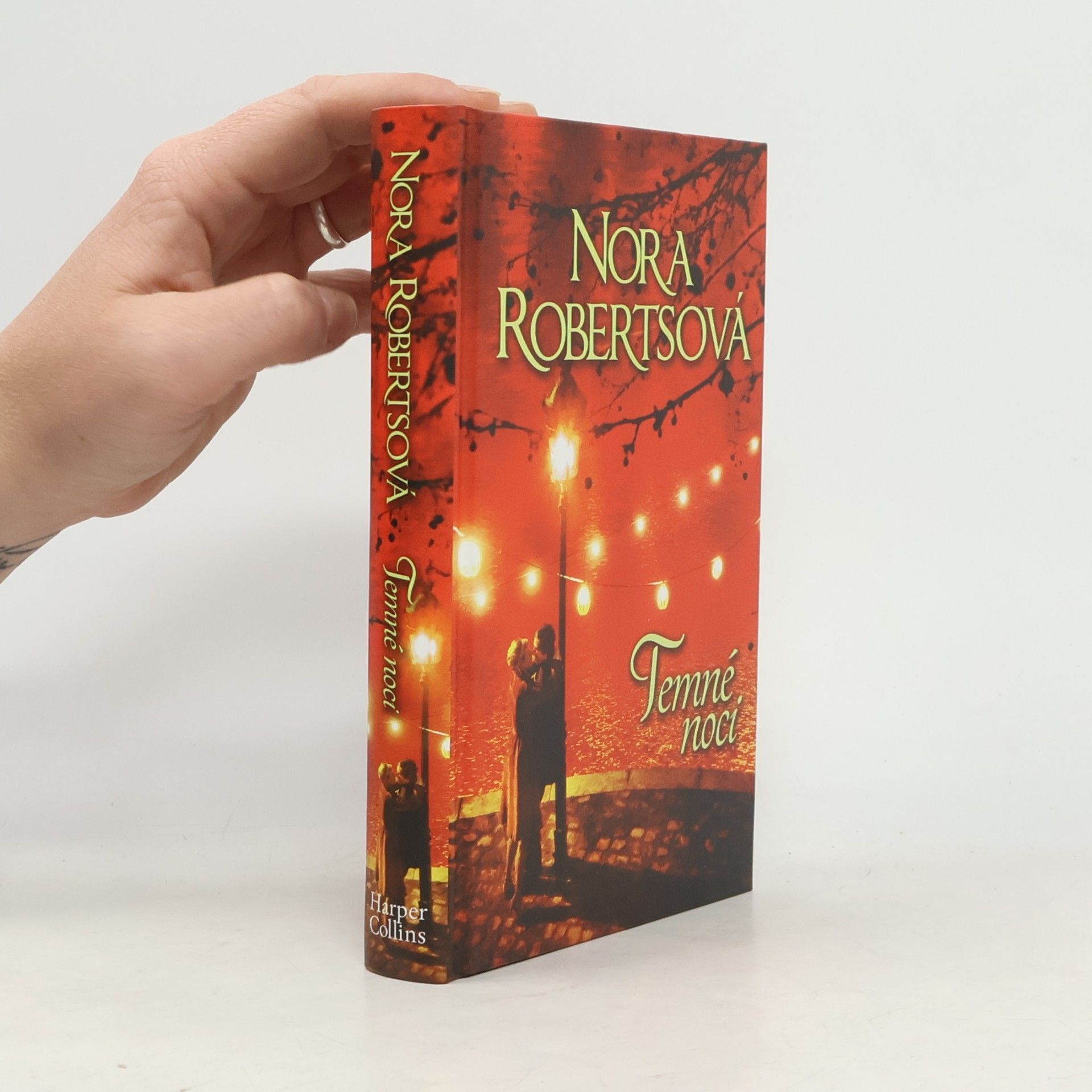 Nora Roberts Temné noci