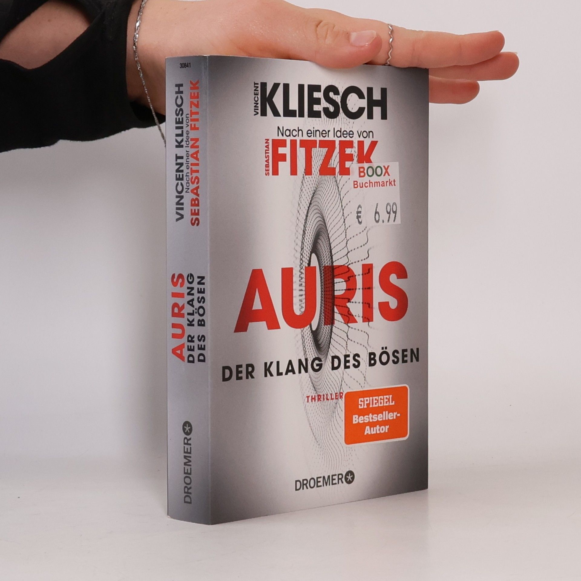 Vincent Kliesch Der Klang des Bösen