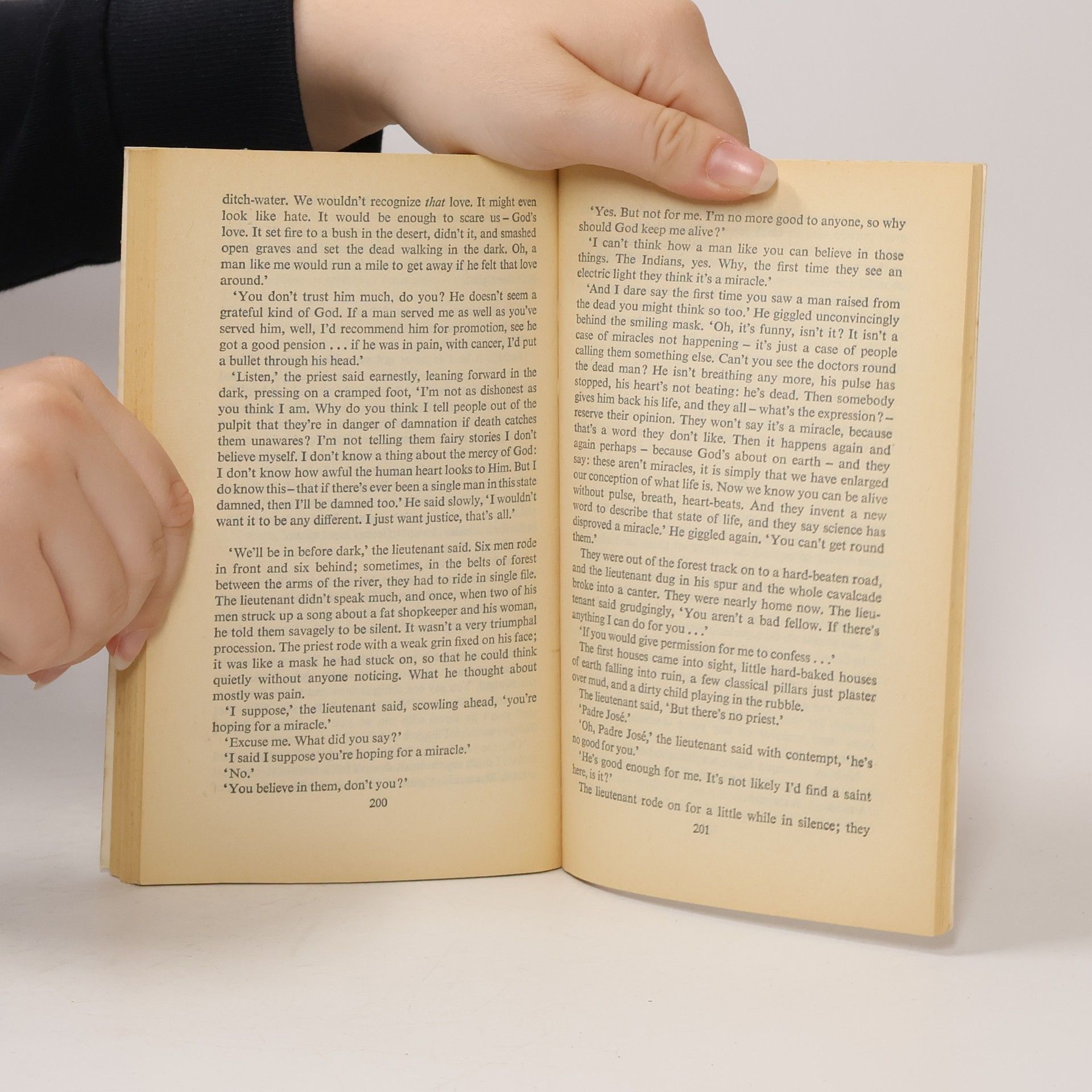 Graham Greene The Power and the Glory