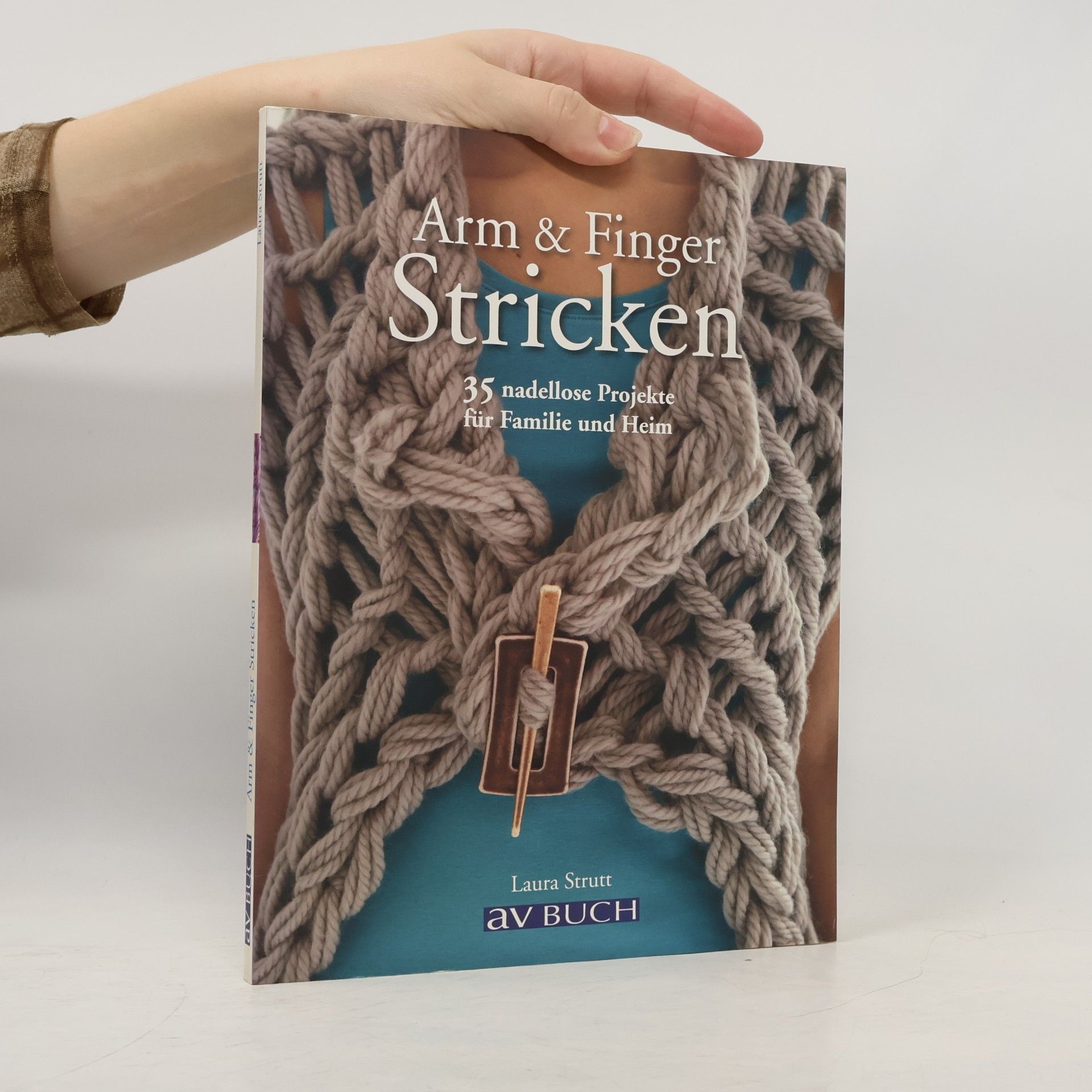 Laura Strutt Arm & Finger Stricken