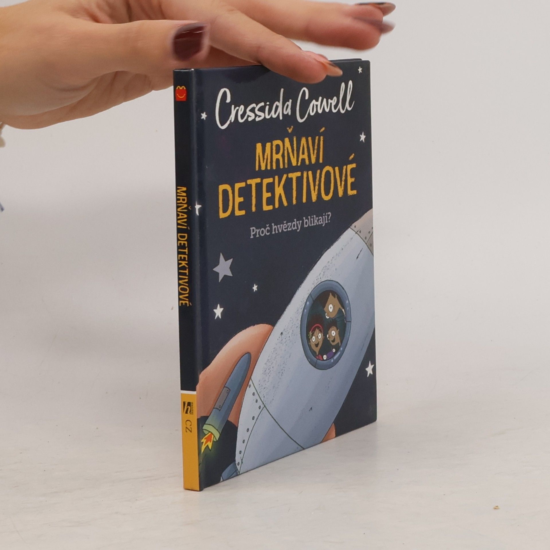 Cressida Cowell Mrňaví detektivové