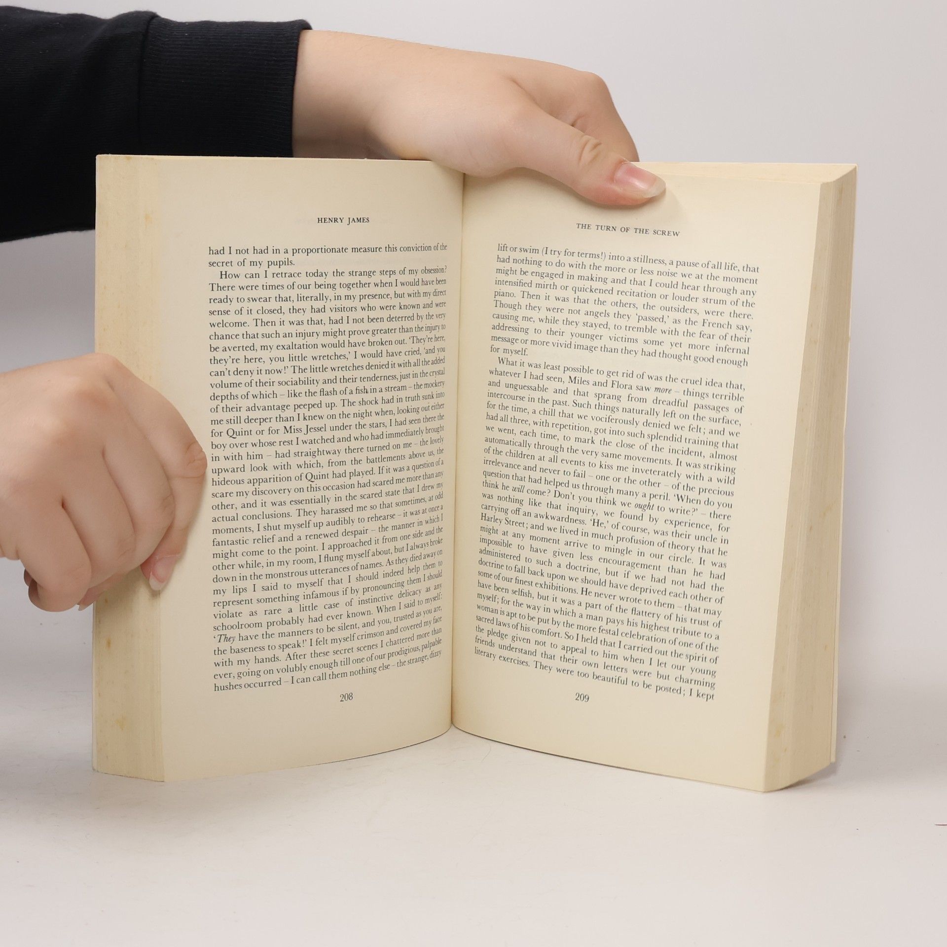 D. H. Lawrence Stories for Summer