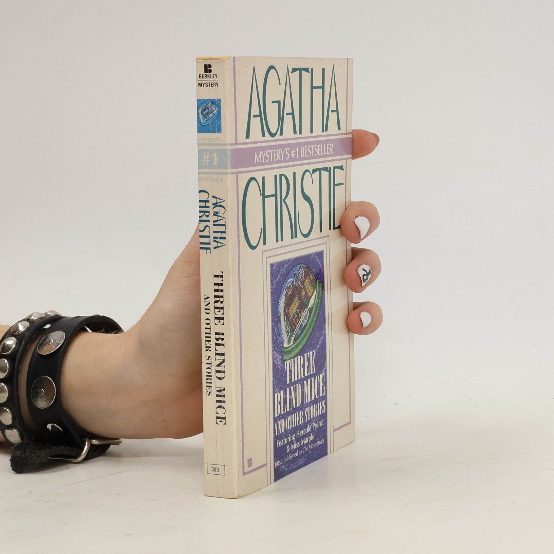 Agatha Christie Three Blind Mice and Other Stories