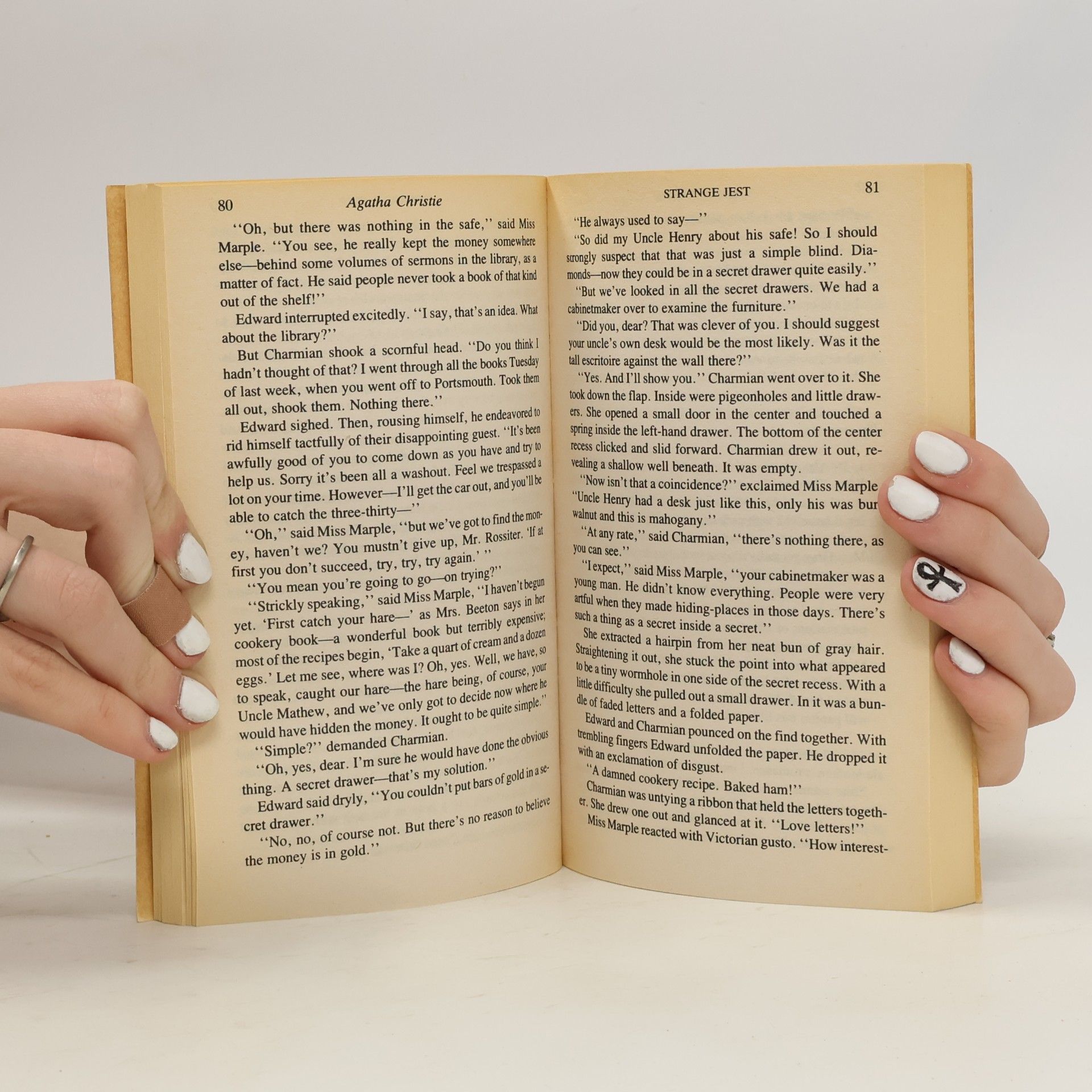 Agatha Christie Three Blind Mice and Other Stories