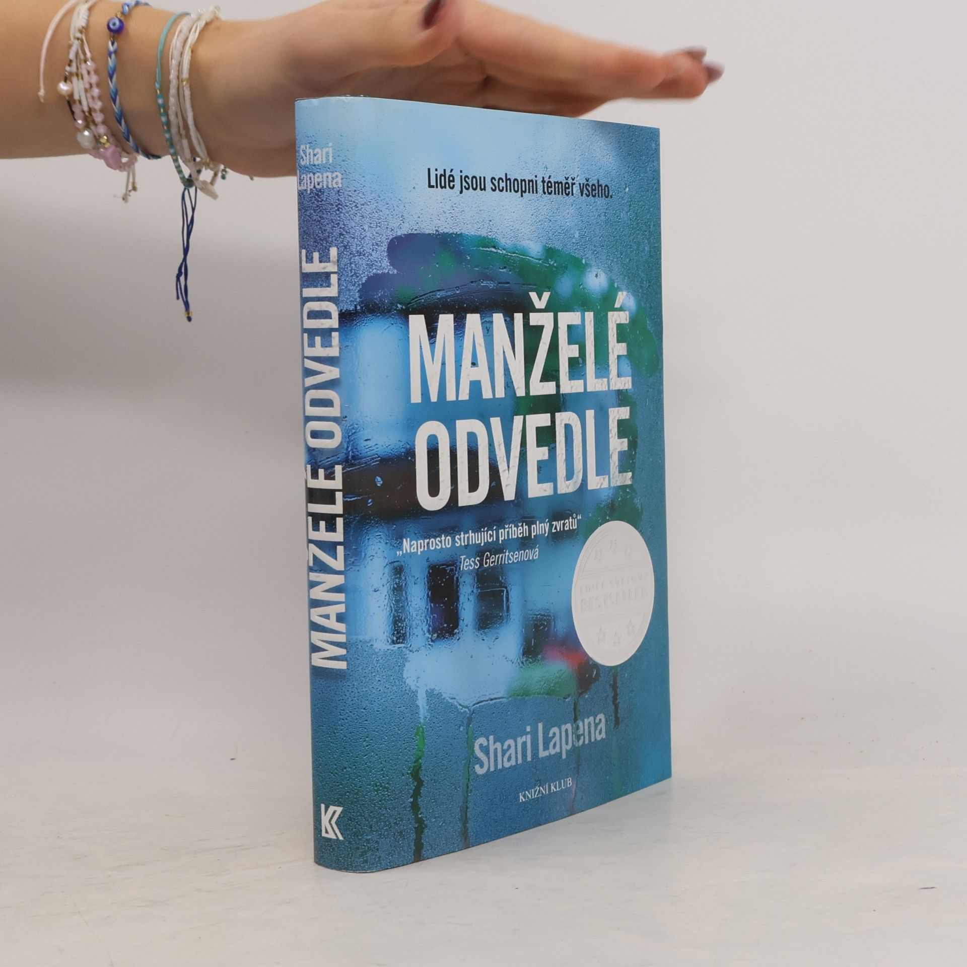 Shari Lapena Manželé odvedle
