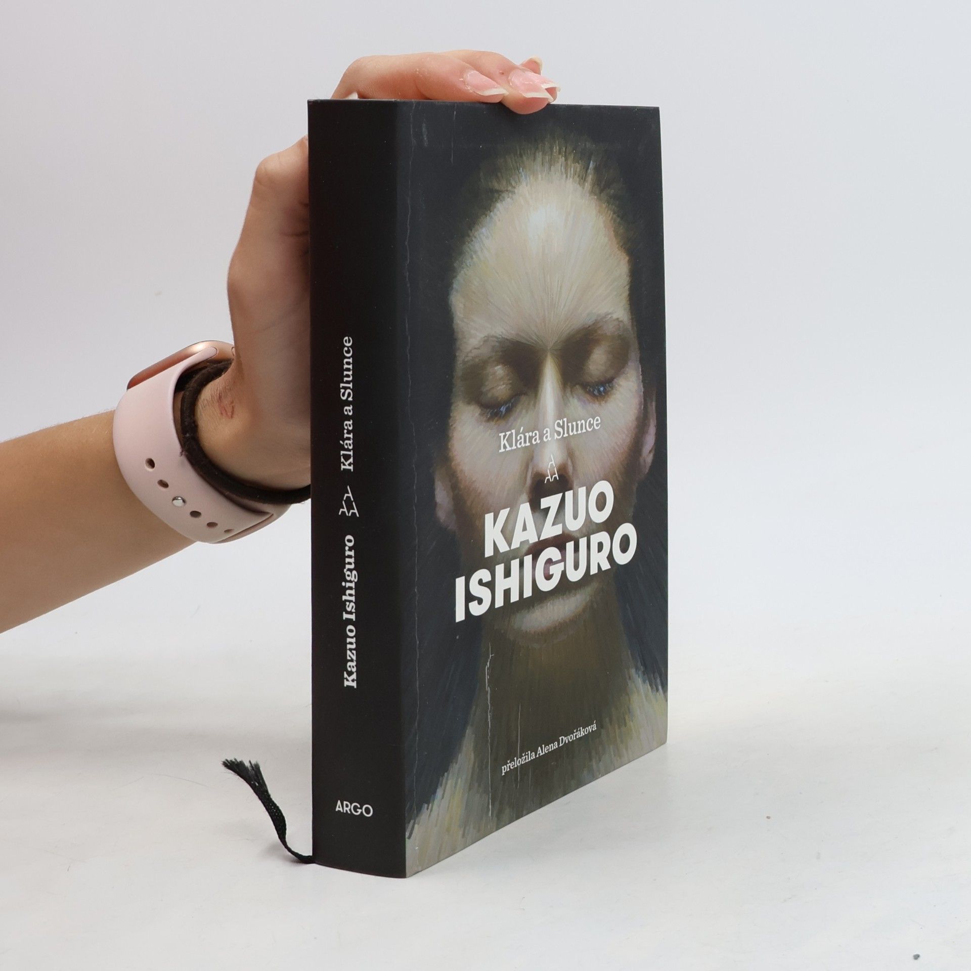 Kazuo Ishiguro Klára a Slunce