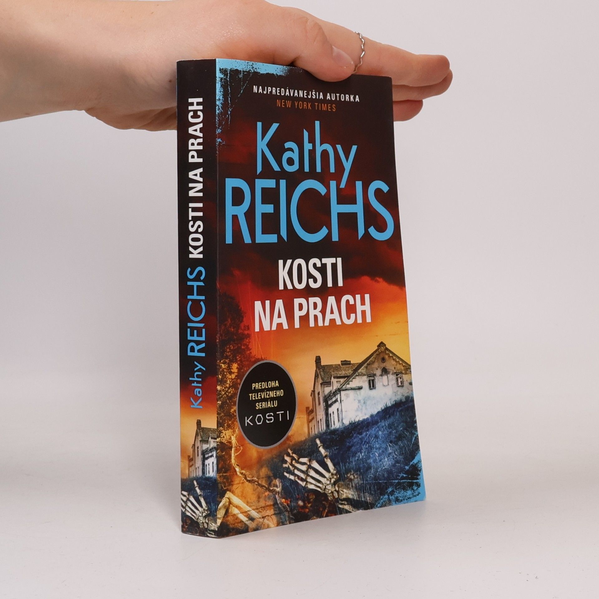 Kathy Reichs Kosti na prach