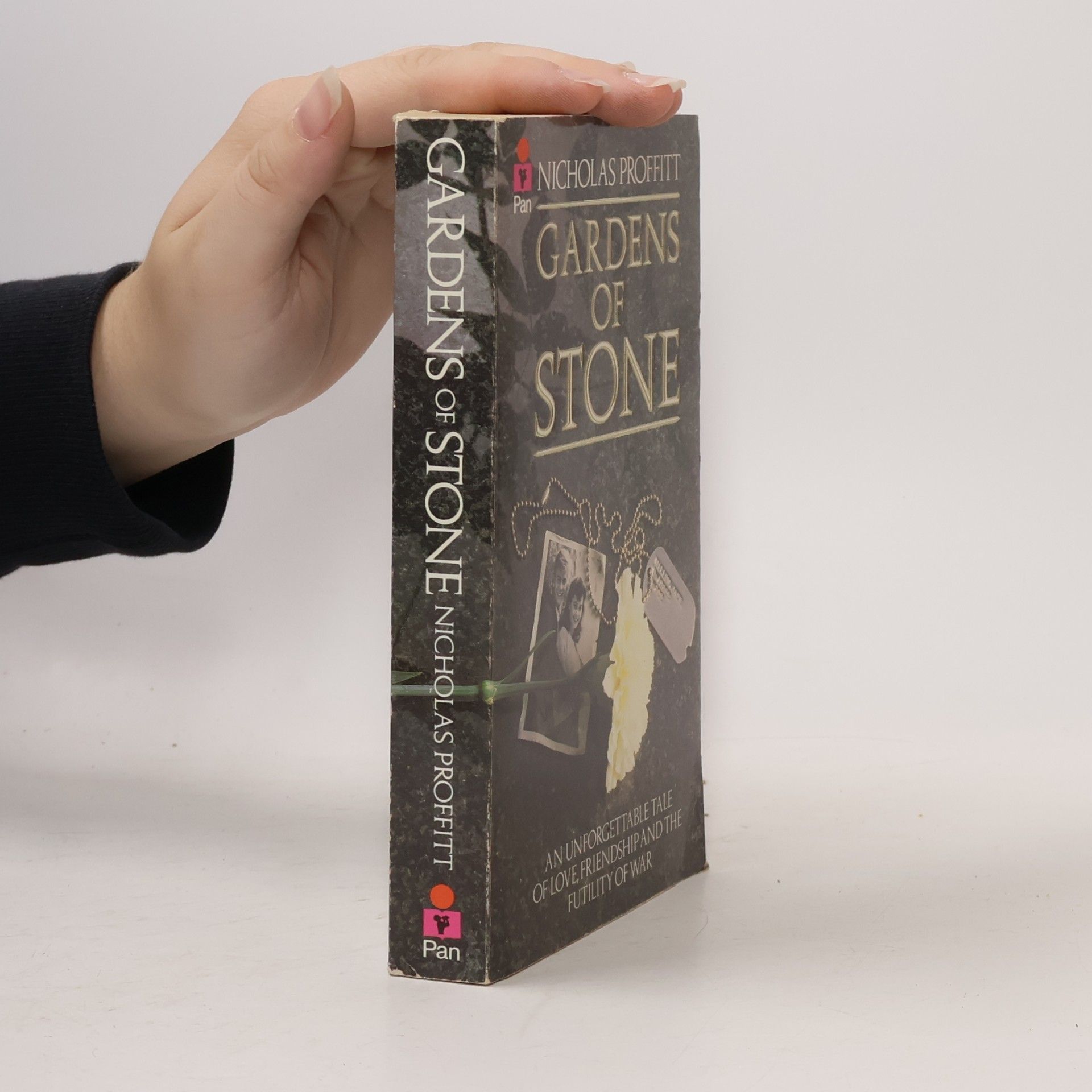 Nicholas Proffitt Gardens of Stone