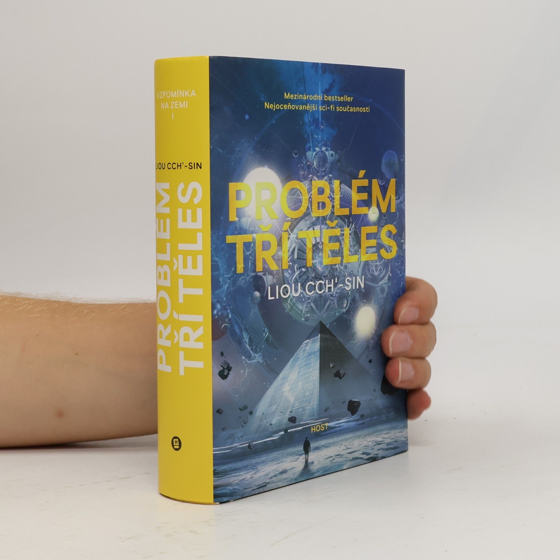 Cixin Liu Problém tří těles