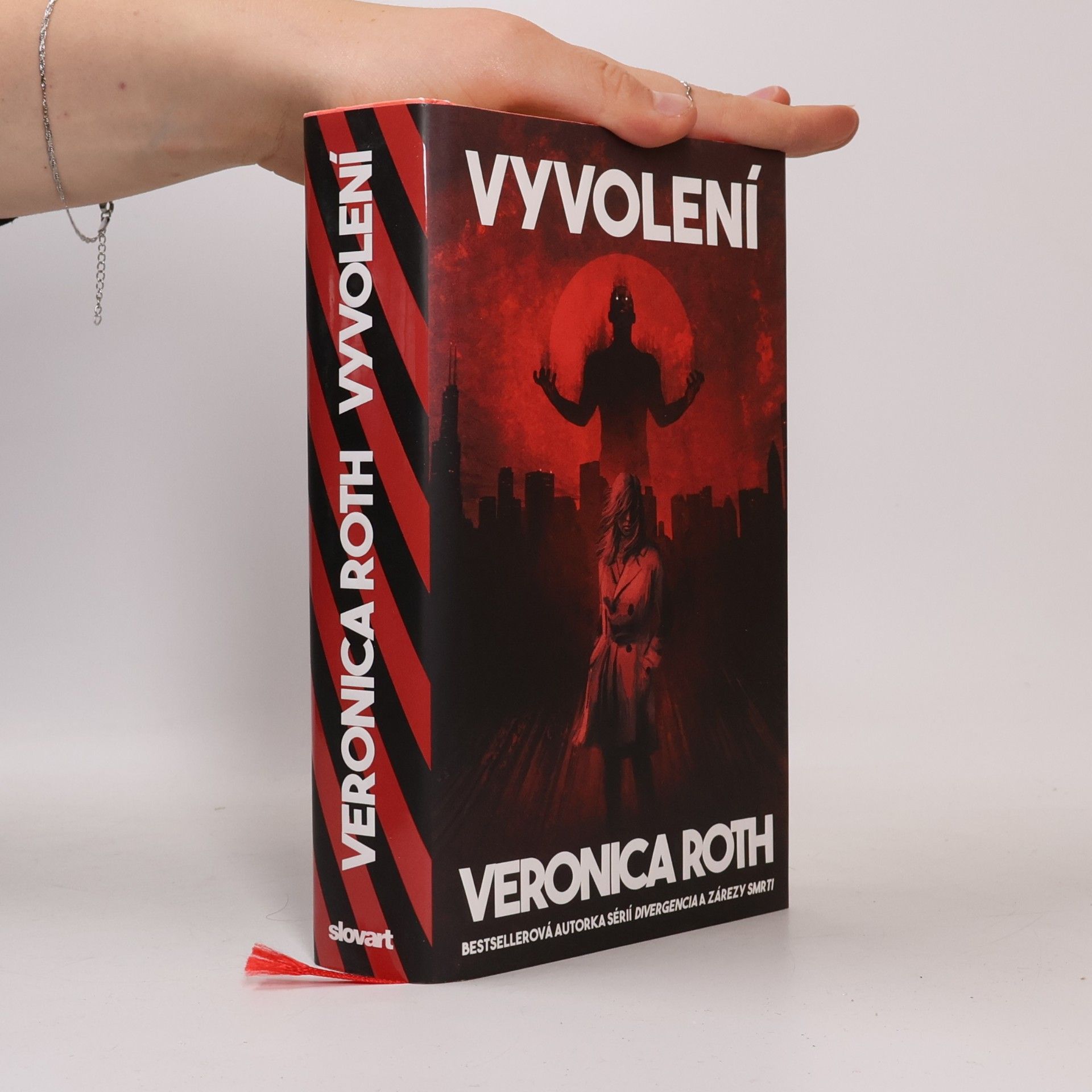 Veronica Roth Vyvolení