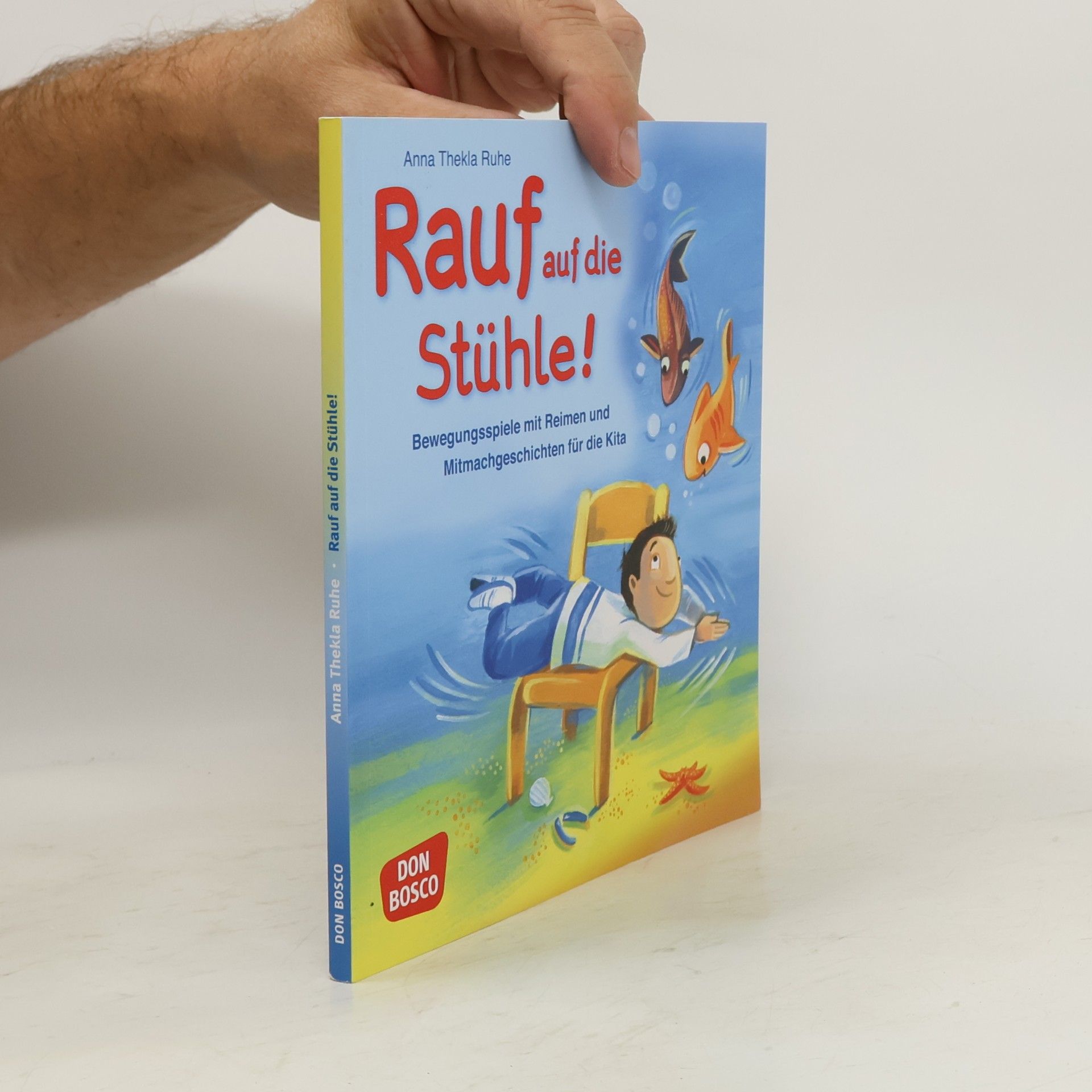 Anna Thekla Ruhe Rauf auf die Stühle!