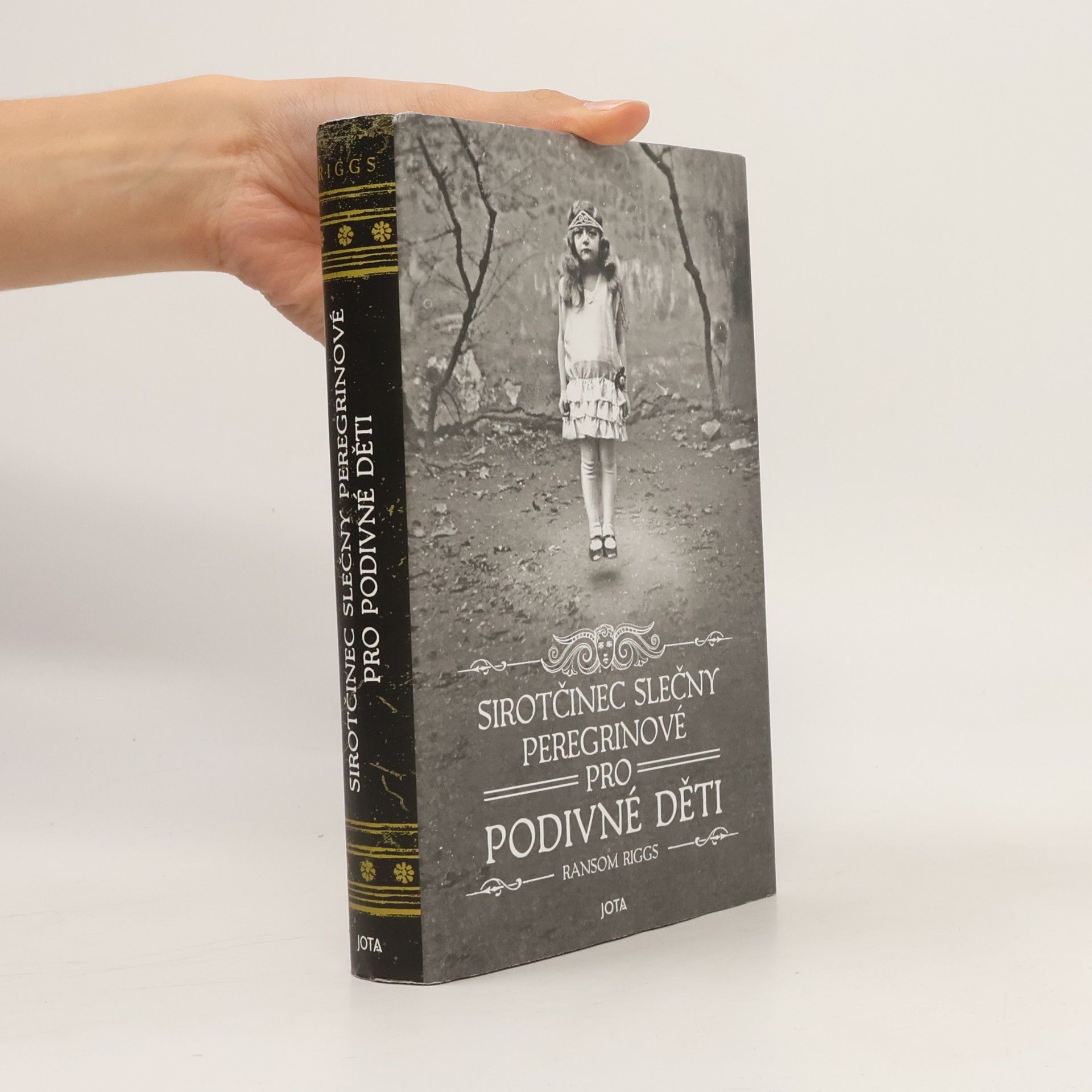 Ransom Riggs Sirotčinec slečny Peregrinové pro podivné děti