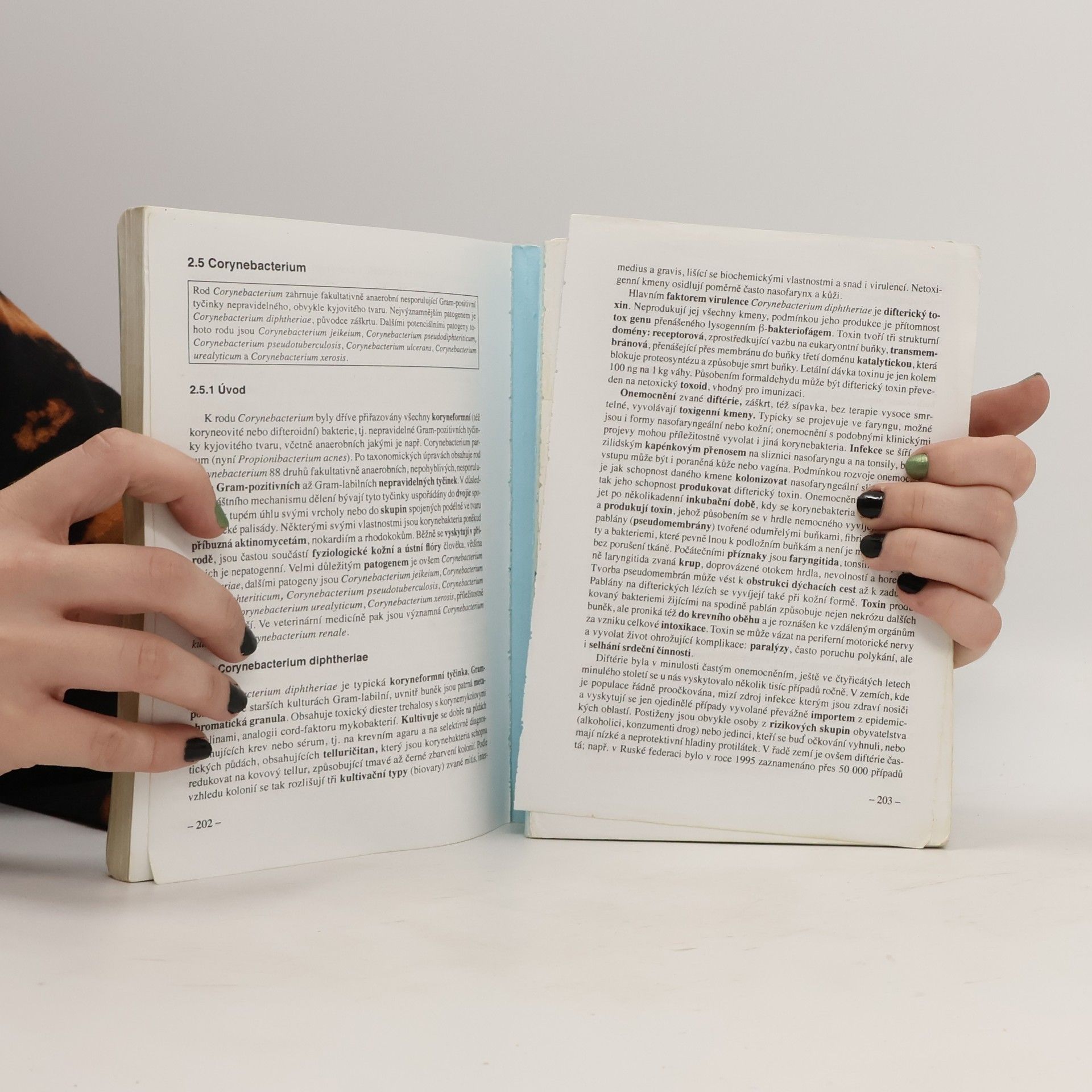 Jaroslav Julák Lékařská mikrobiologie pro zubní lékařství