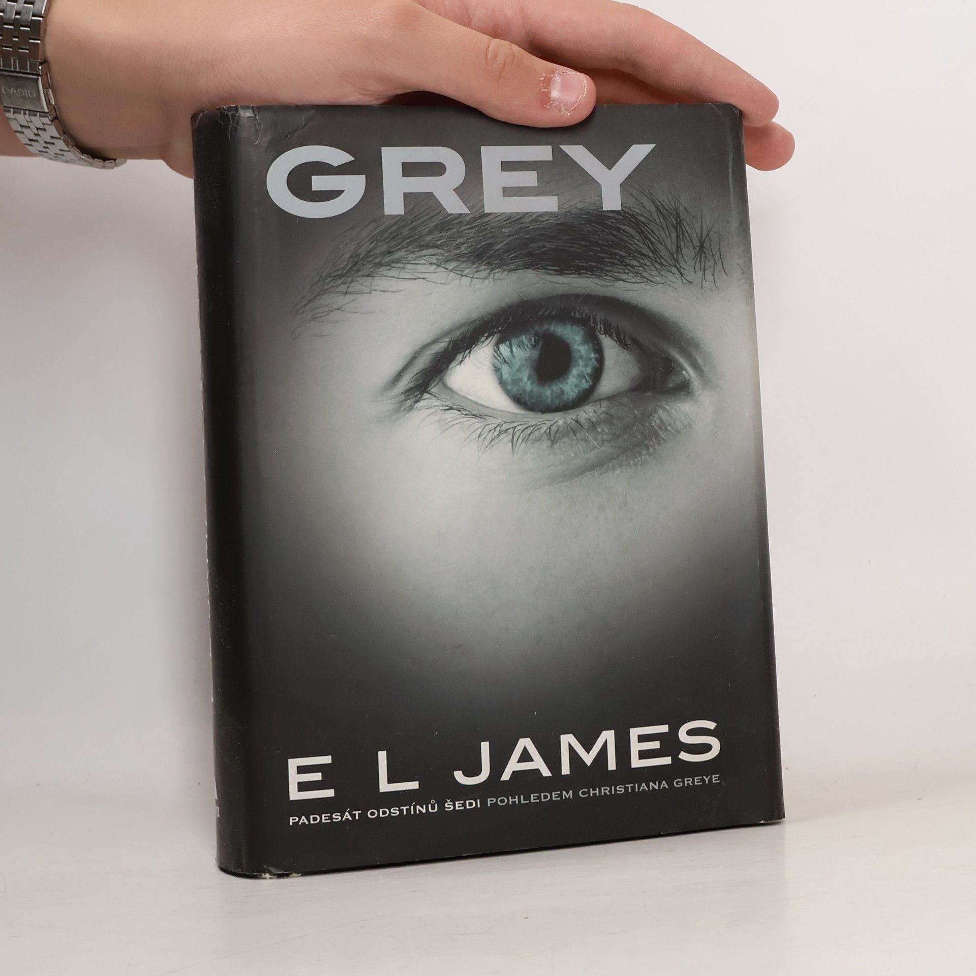 E. L. James Grey