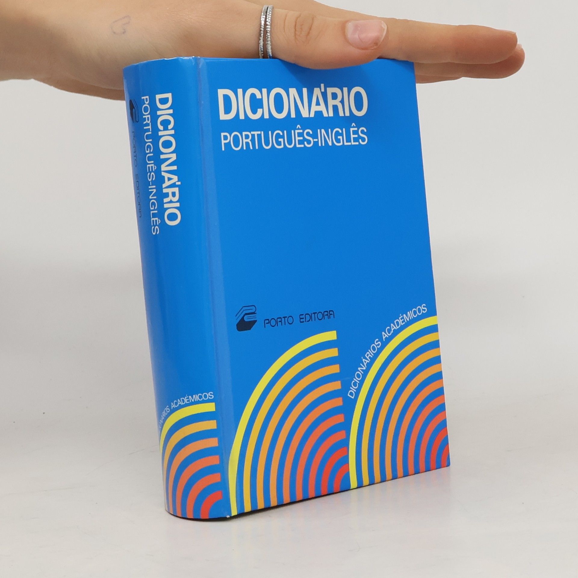 Kolektiv autorů Dicionários Acadêmicos: Dicionário Português-Inglês