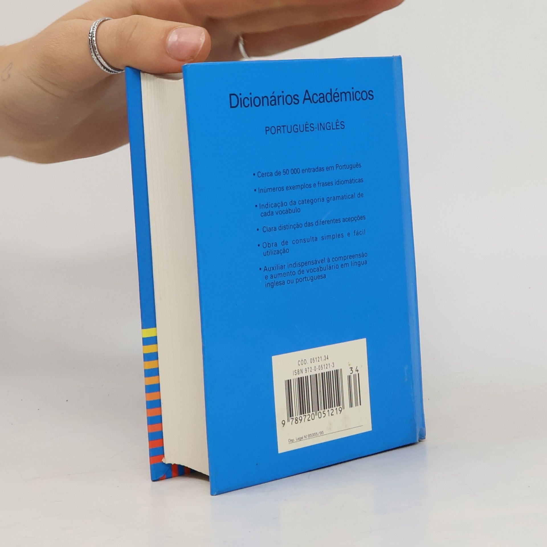 Dicionários Acadêmicos: Dicionário Português-Inglês