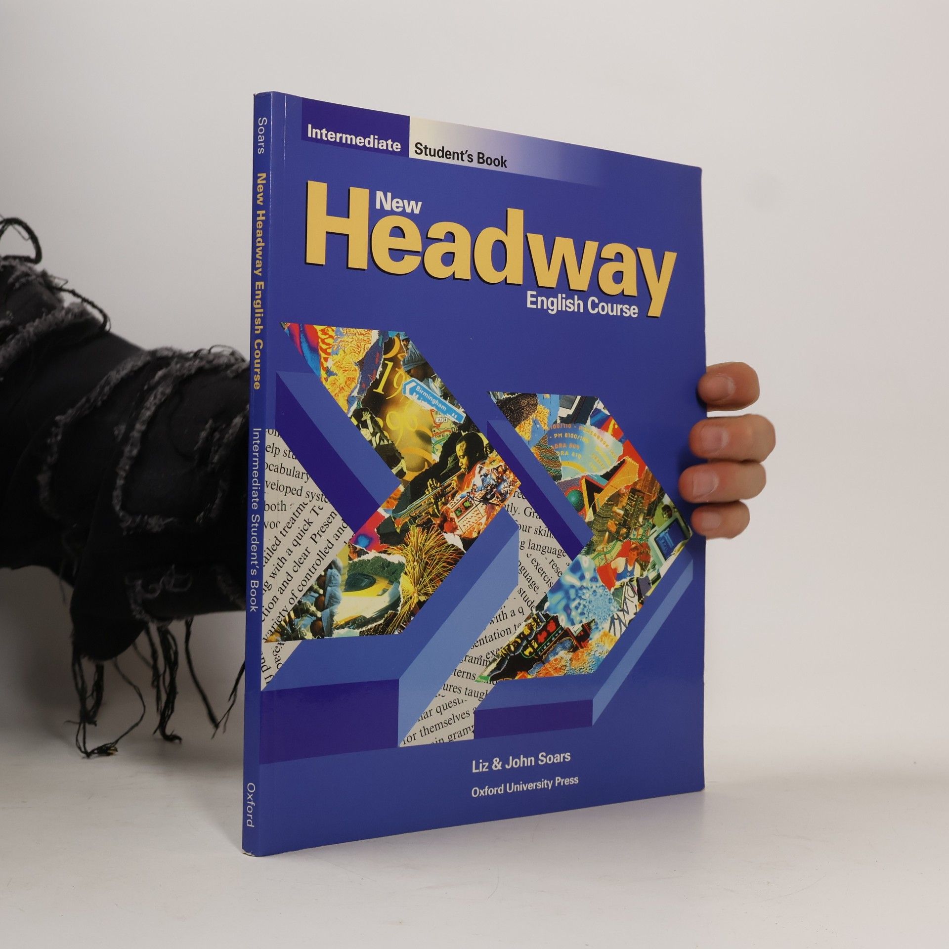 John Soars New Headway English Course. Student's Book (intermediate)