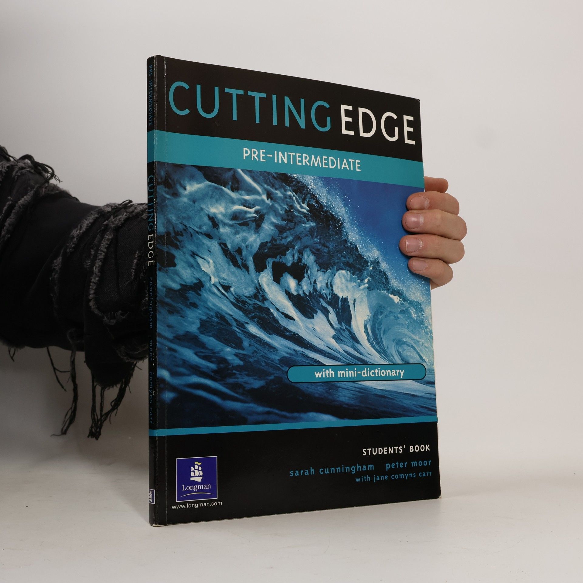 Sarah Cunningham Cutting edge: Pre-intermediate: Student's book (minidictionary included)