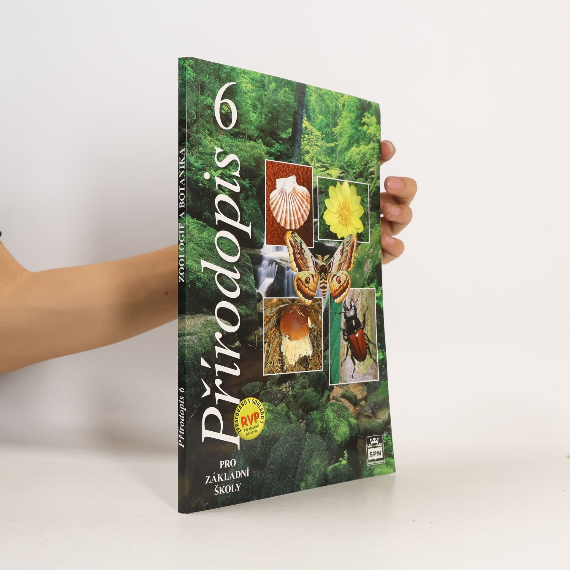 Vladimír Černík Přírodopis 6 : zoologie a botanika : pro základní školy