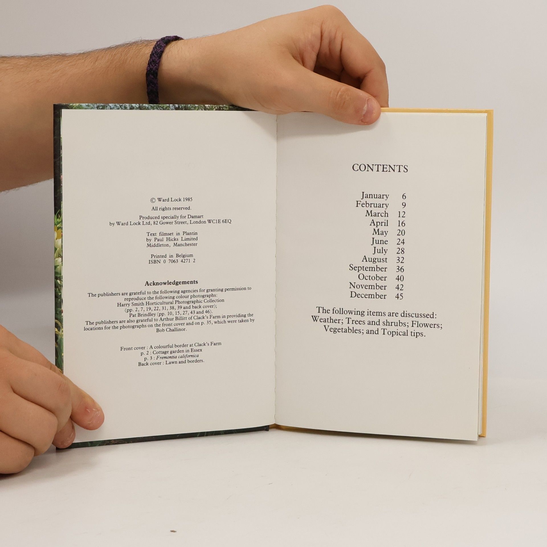 Various authors Gardeners' Calendar