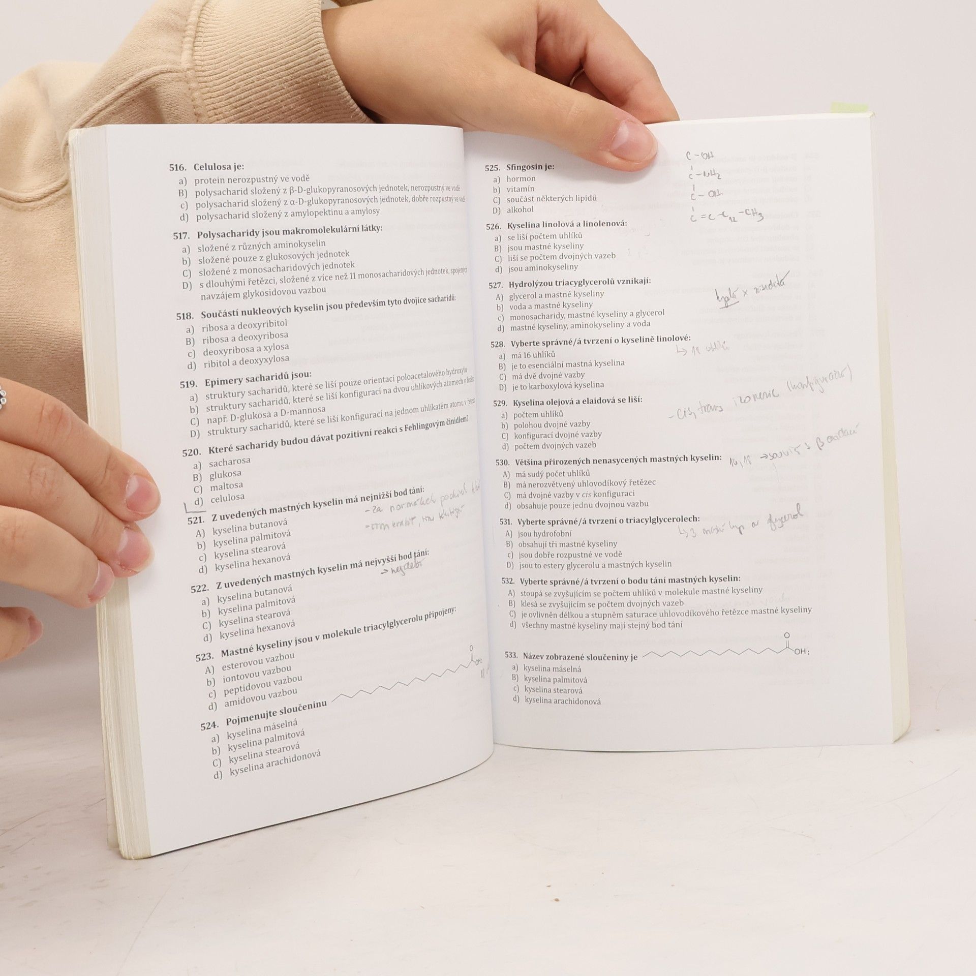 Autorenkollektiv Chemie. Modelové otázky k přijímacím zkouškám na Univerzitu Karlovu v Praze 1. lékařskou fakultu