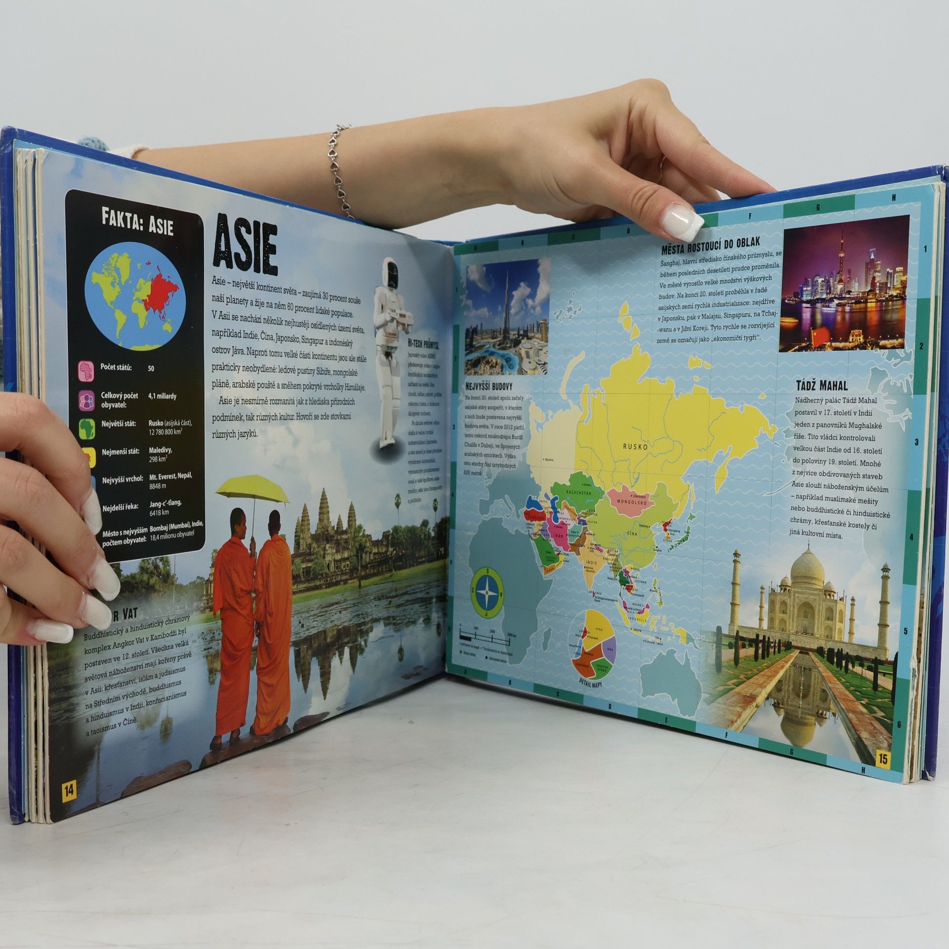 Jen Green Atlas světa posuň a objevuj