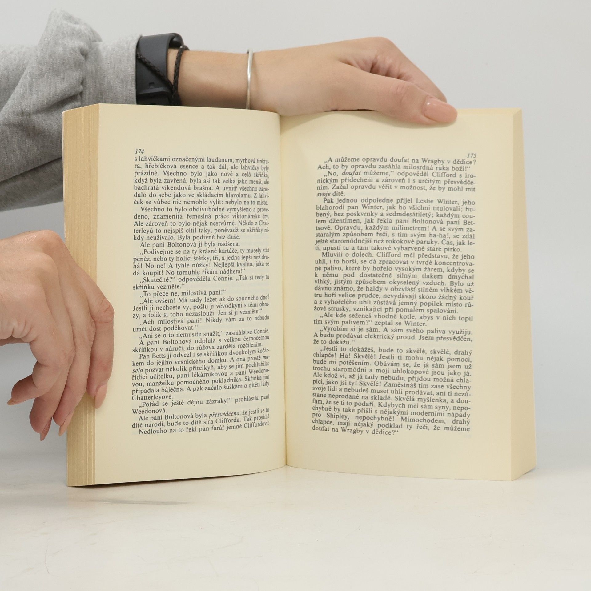David Herbert Lawrence Milenec lady Chatterleyové