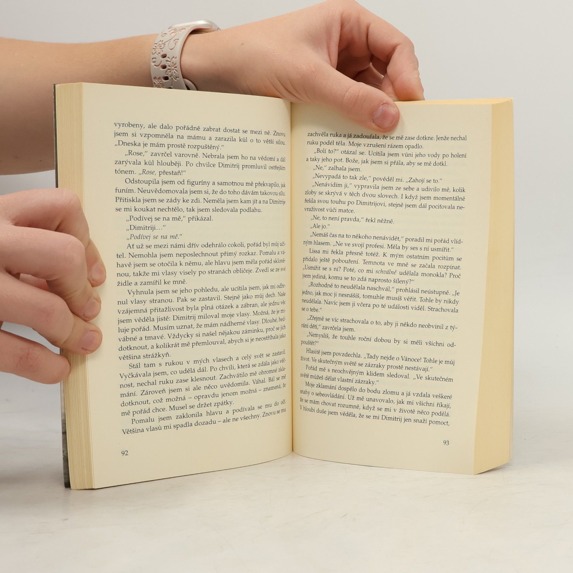 Richelle Mead Vampýrská akademie 2: Mrazivý polibek