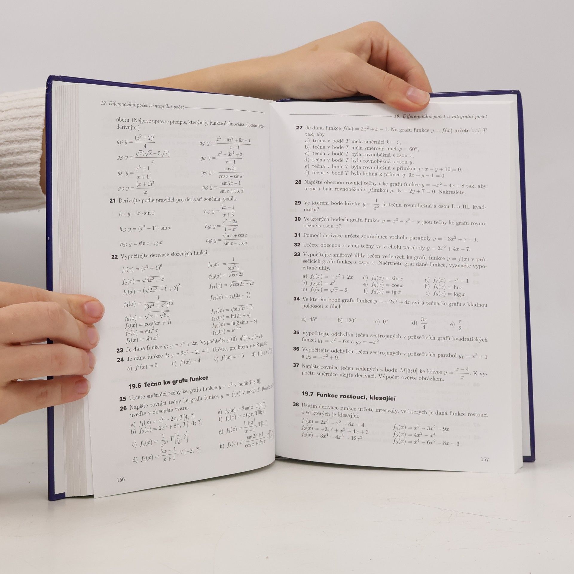 Jindra Petáková Matematika. Příprava k maturitě a k přijímacím zkouškám na vysoké školy