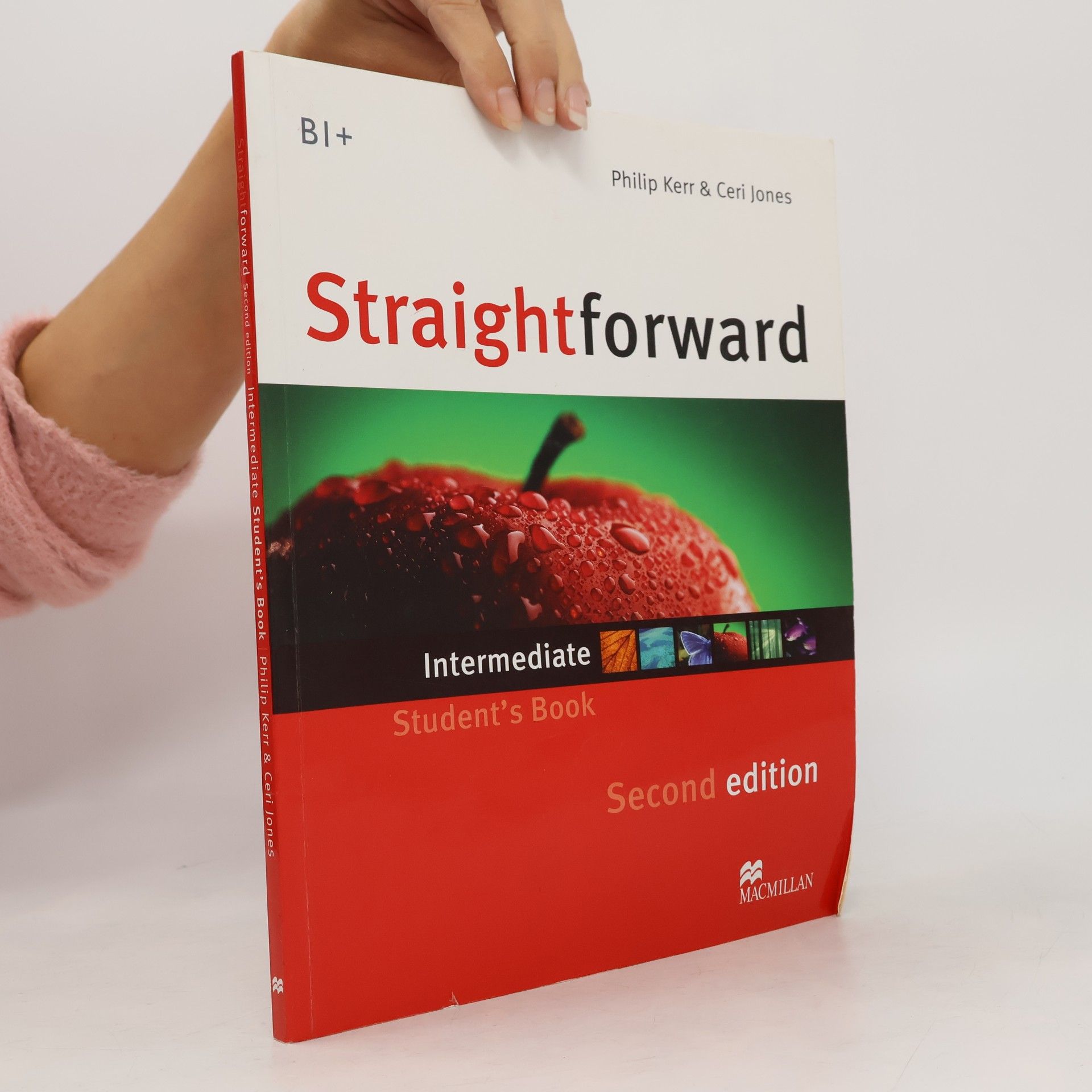 Ceri Jones Straightforward : intermediate student's book