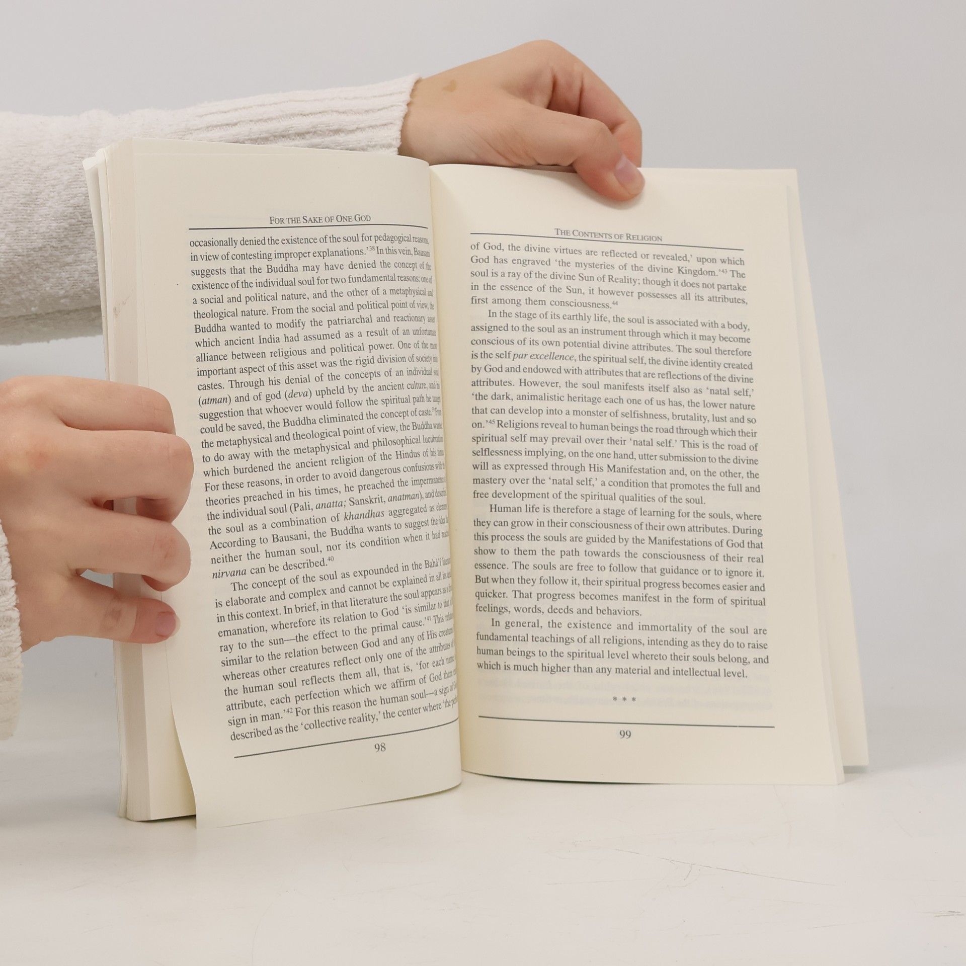 Julio Savi For the Sake of One God
