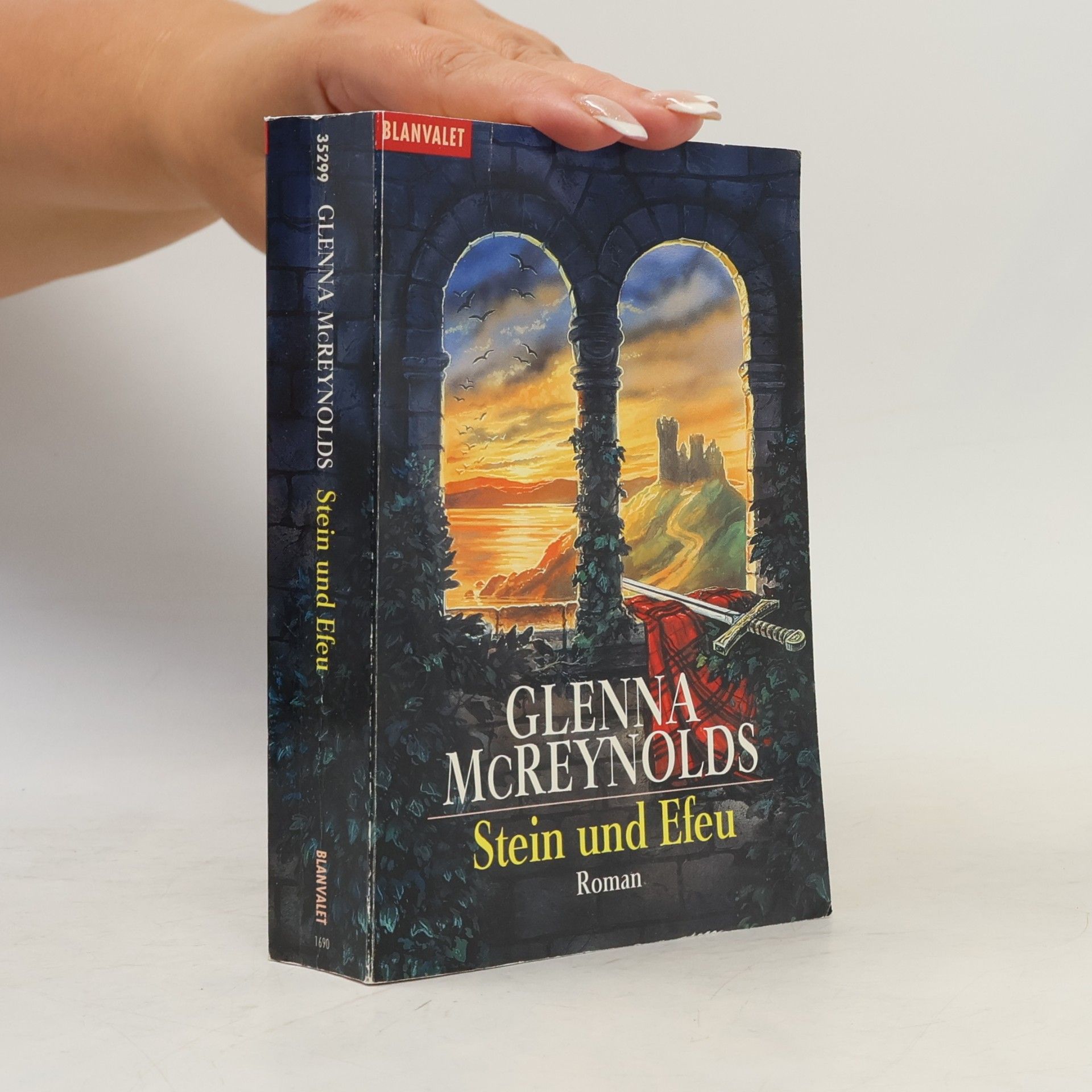 Glenna McReynolds Stein und Efeu