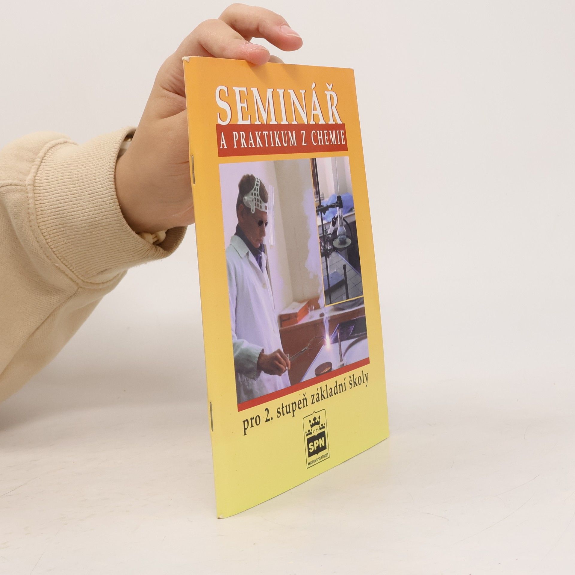 Seminář a praktikum z chemie