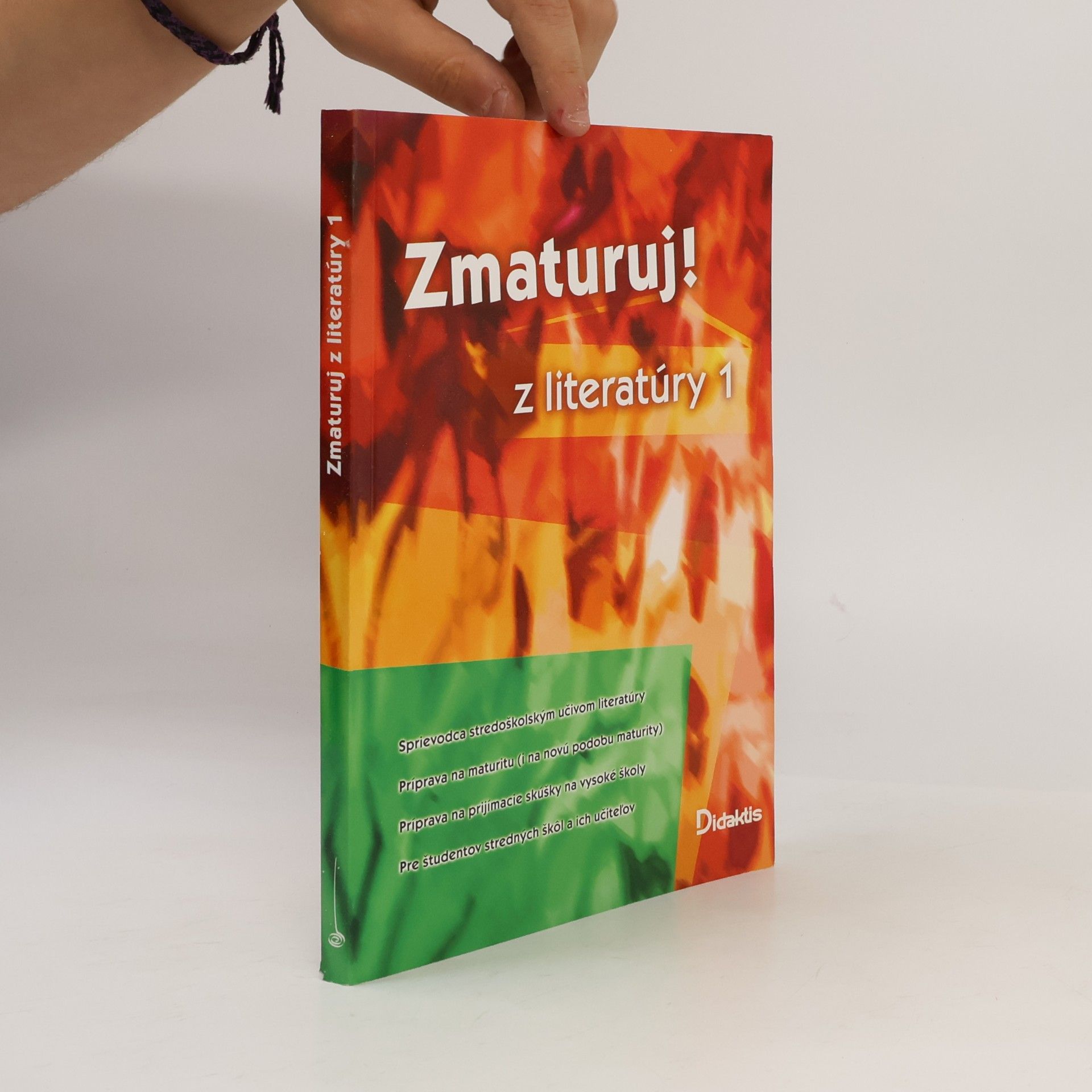 AA.VV. Zmaturuj! z literatúry 1