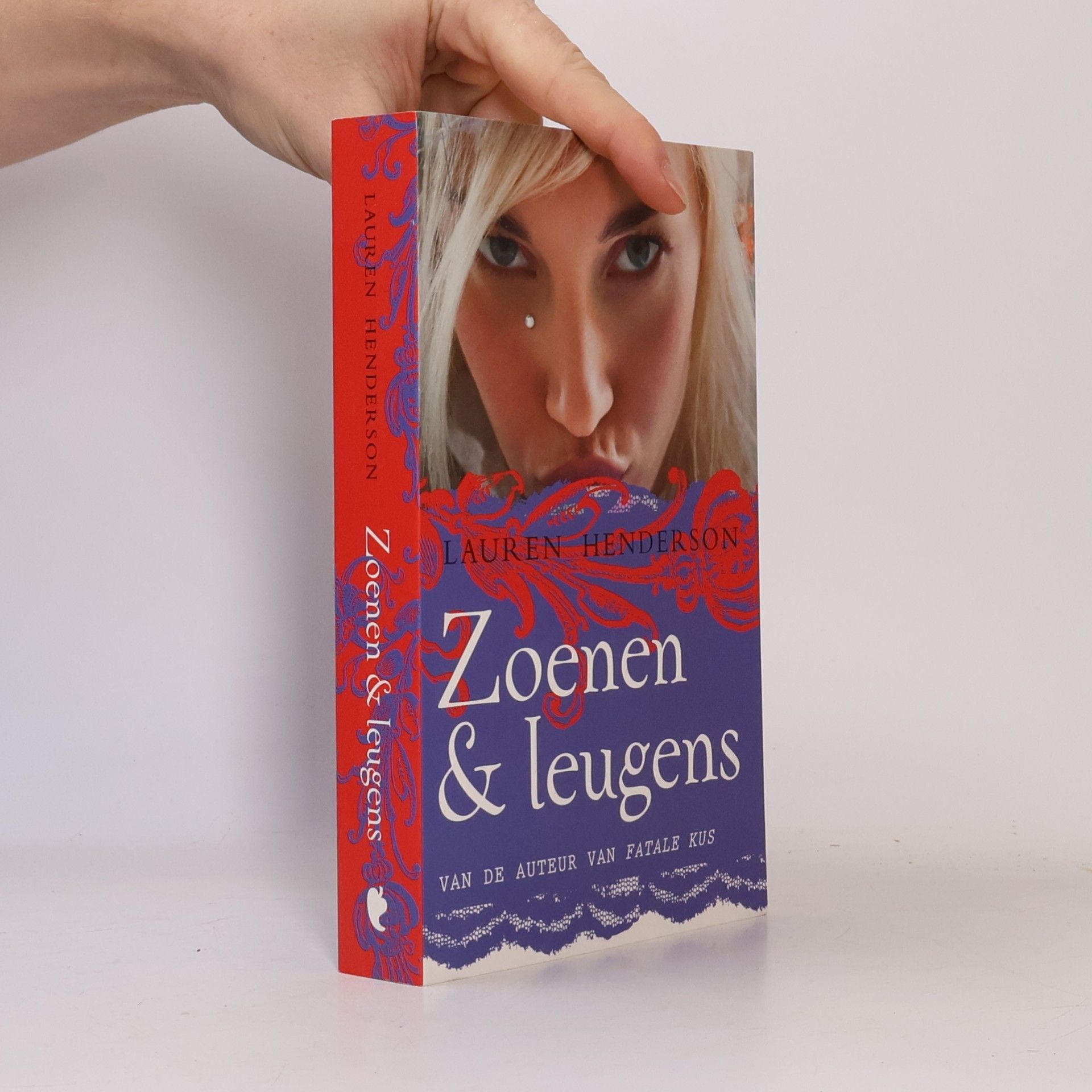 Zoenen & leugens