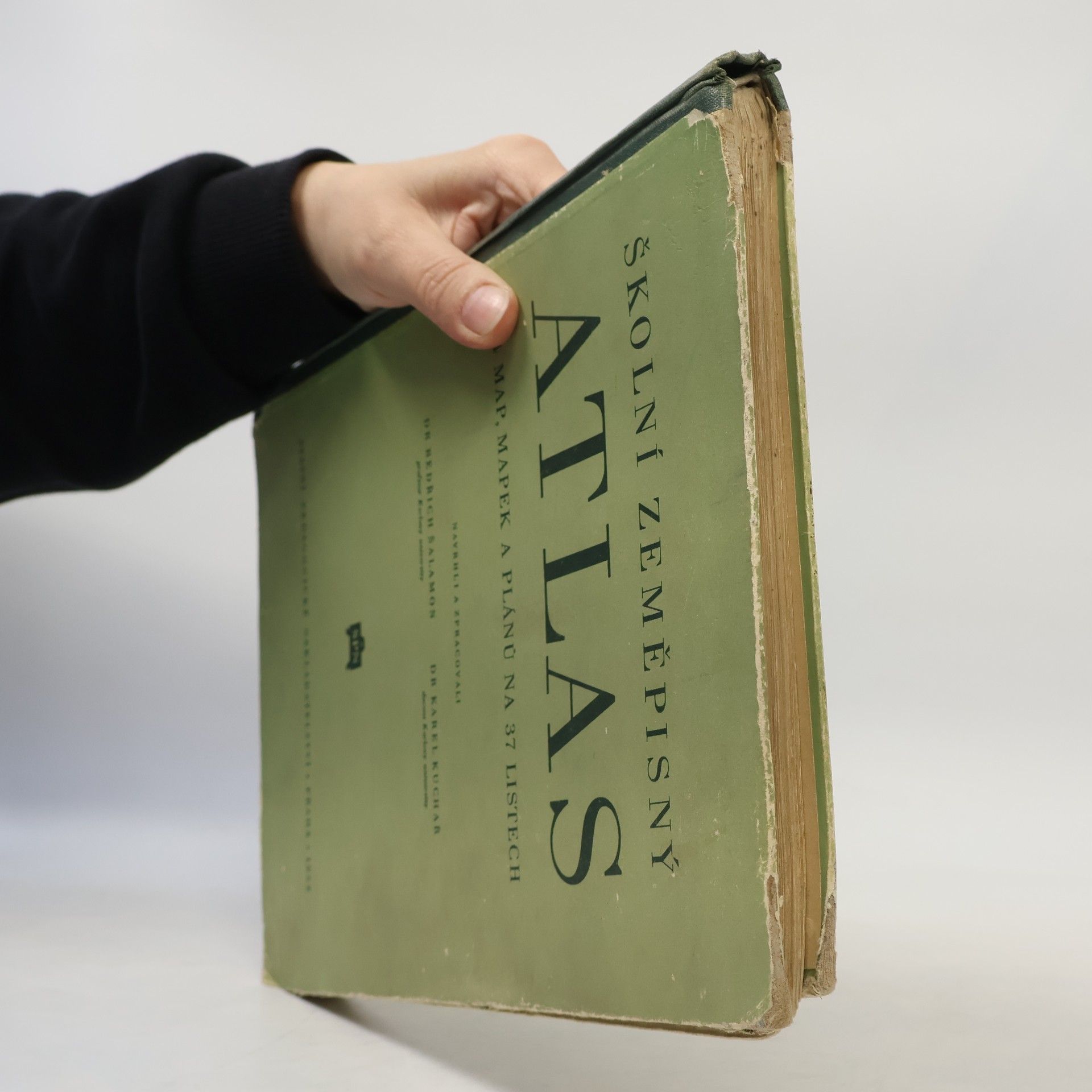 Various authors Školní zeměpisný atlas