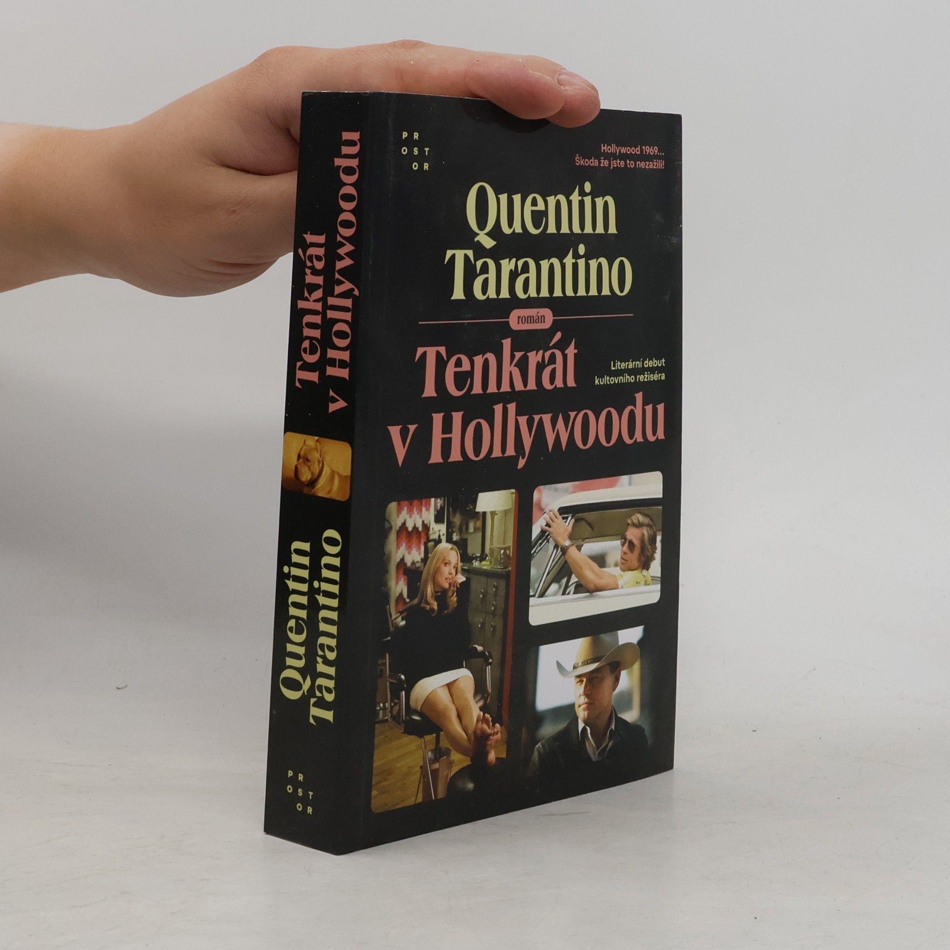 Quentin Tarantino Tenkrát v Hollywoodu : román