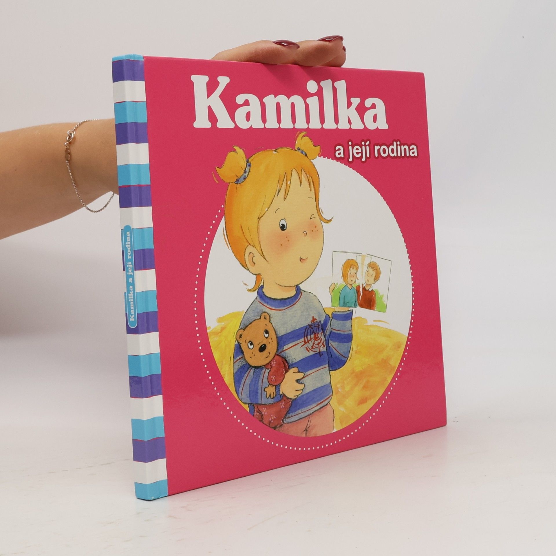 Aline de Pétigny Kamilka a její rodina