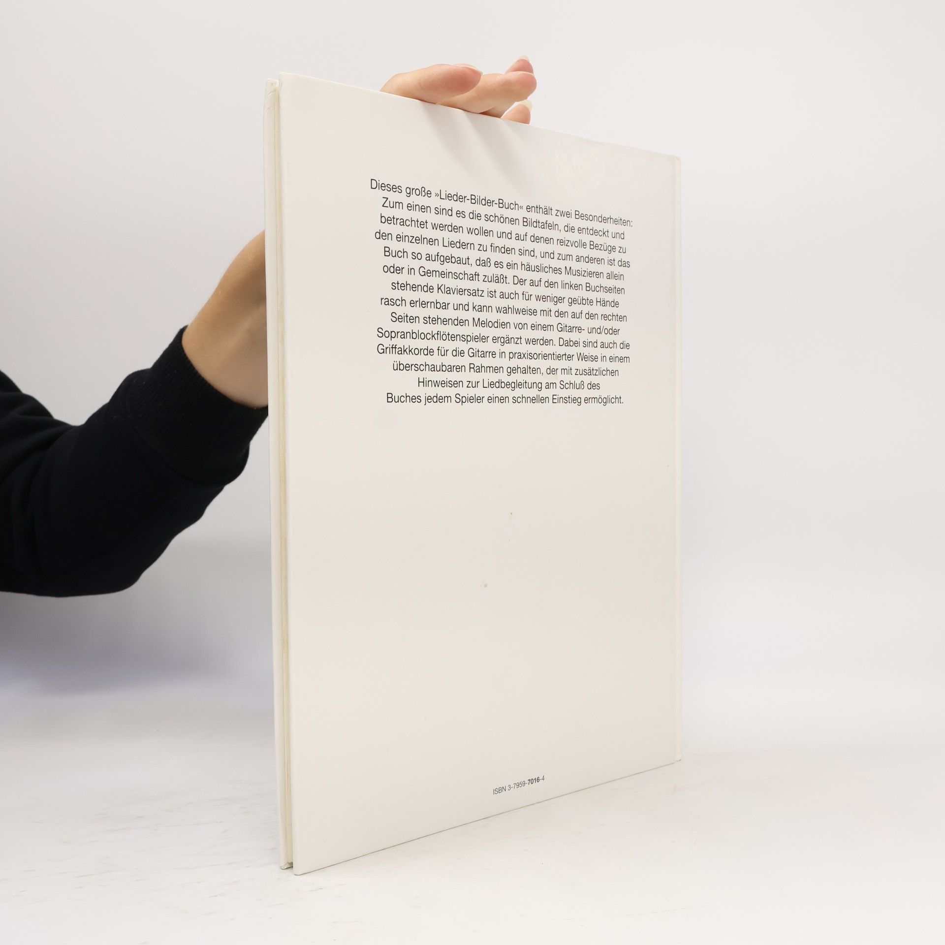 Andreas Fliege Petersil und Suppenkraut. Das große Lieder- Bilder- Buch zum Singen, Blasen, Schlagen und Klimpern.