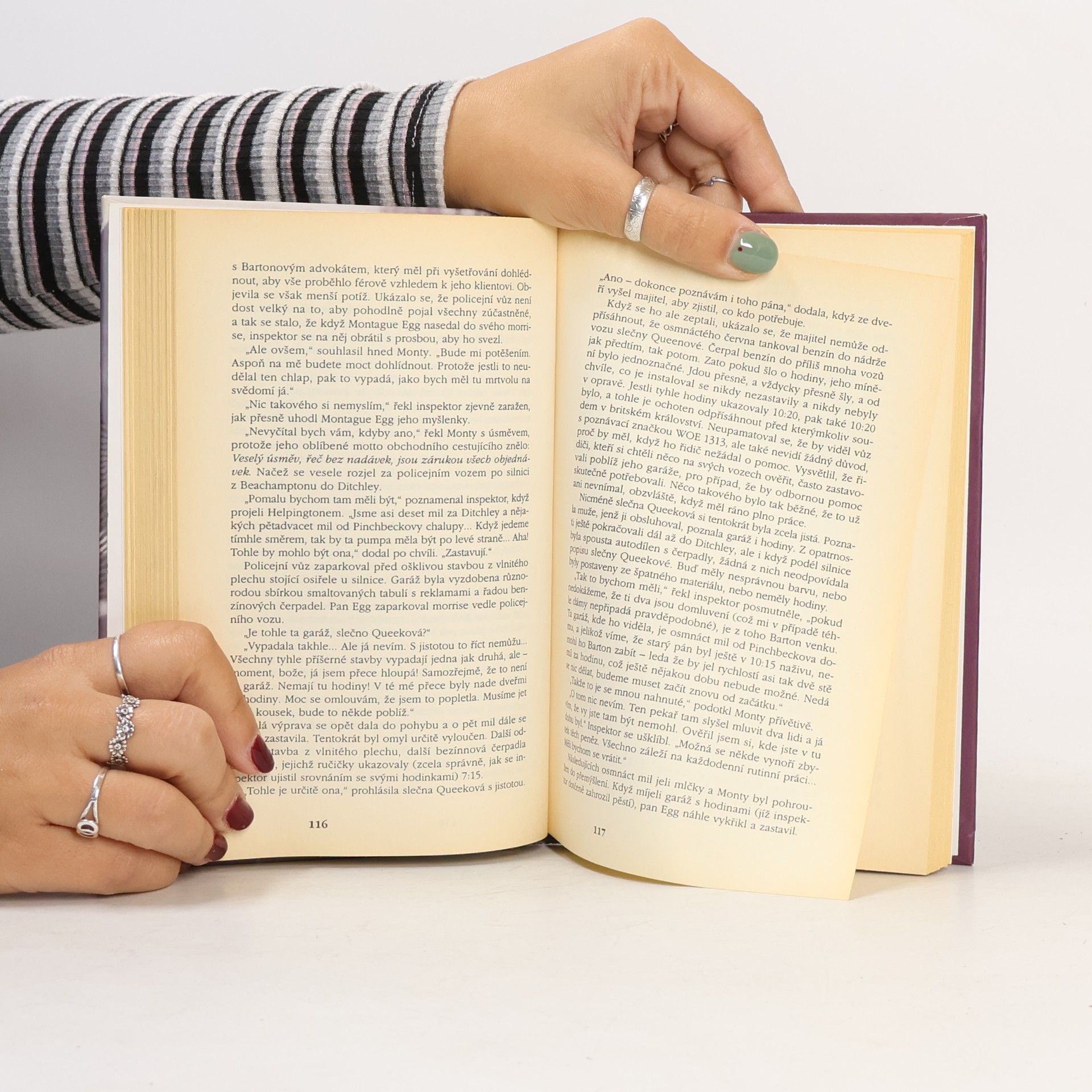 Dorothy L. Sayers Katovy prázdniny