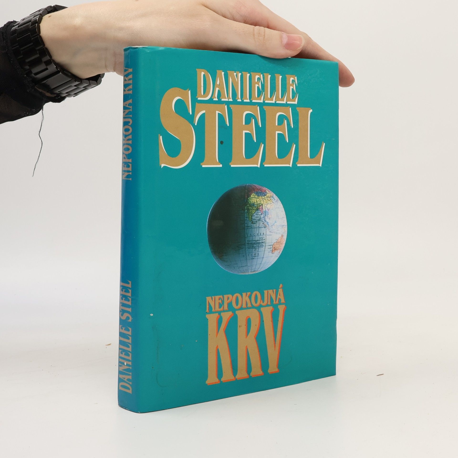 Danielle Steel Nepokojná krv