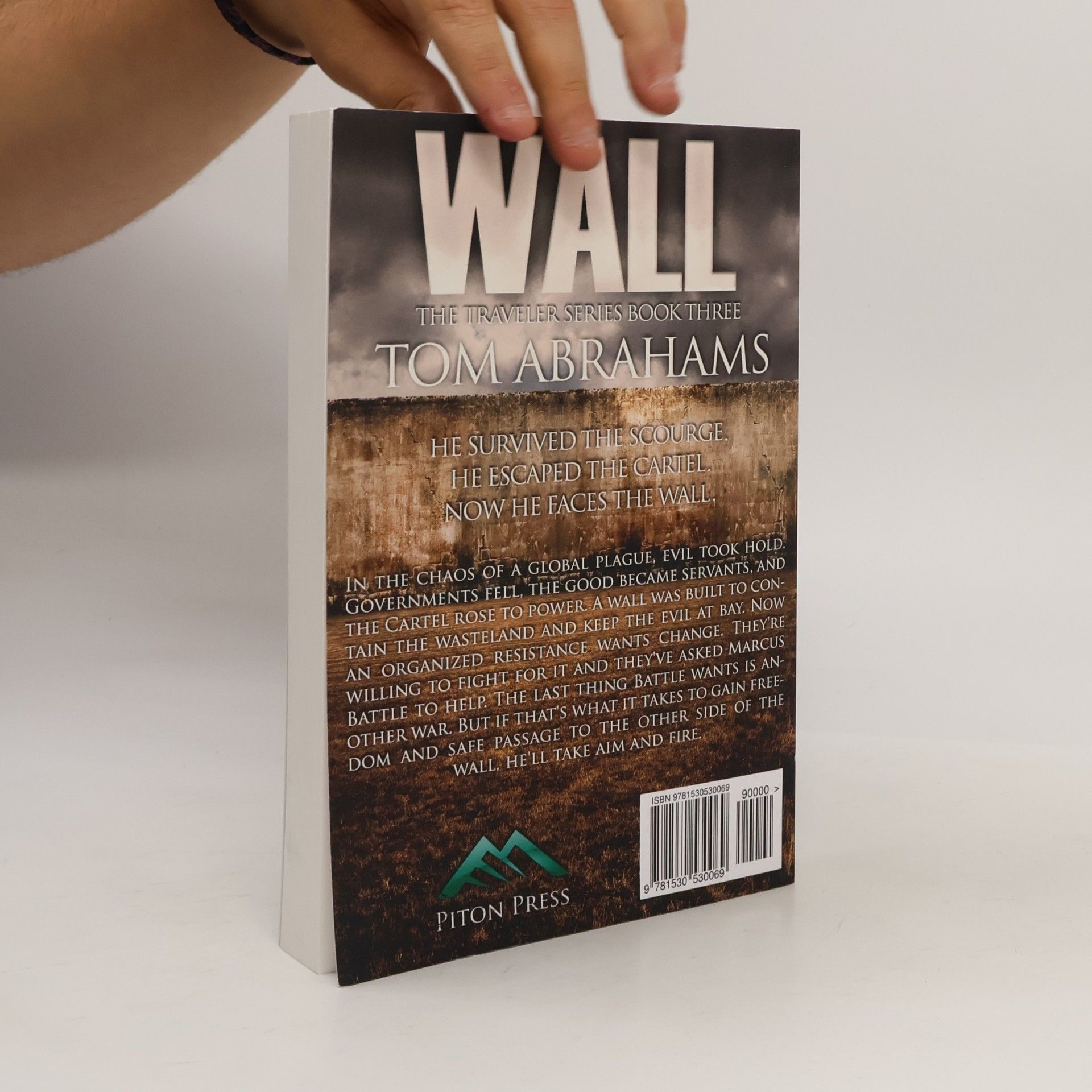 Tom Abrahams The Traveler Series - 3: Wall